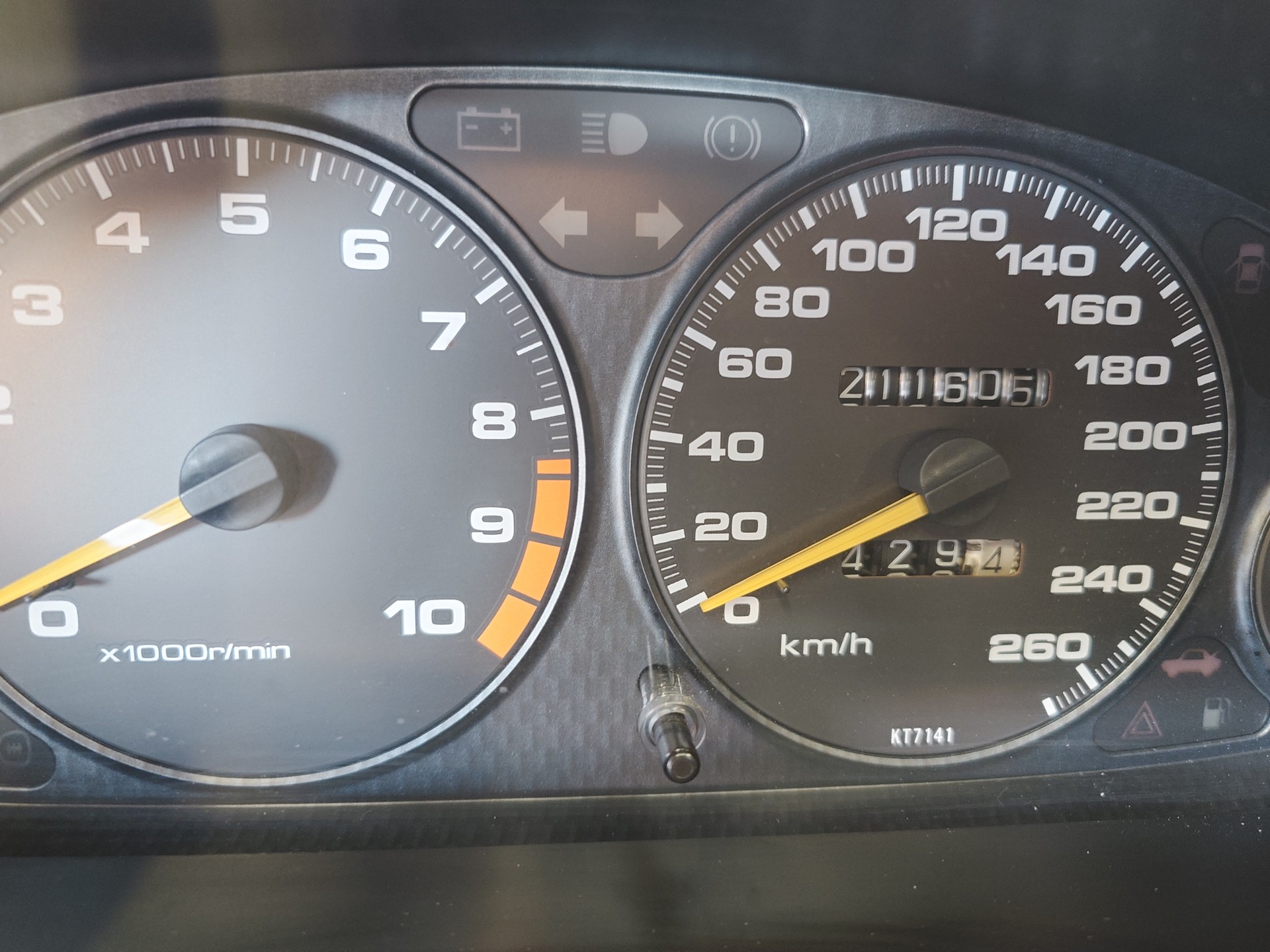 HONDA Integra Type-R 1.8 VTEC-image-8