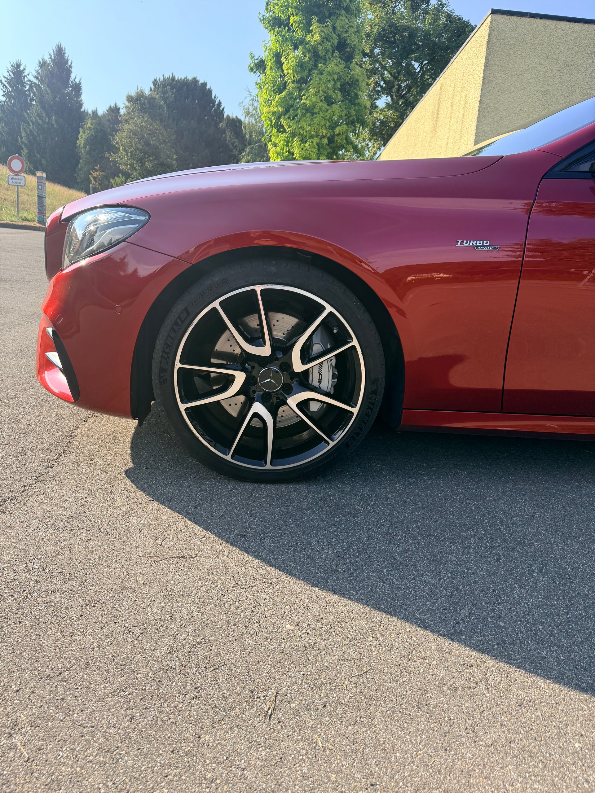 MERCEDES-BENZ E 53 AMG-image-1