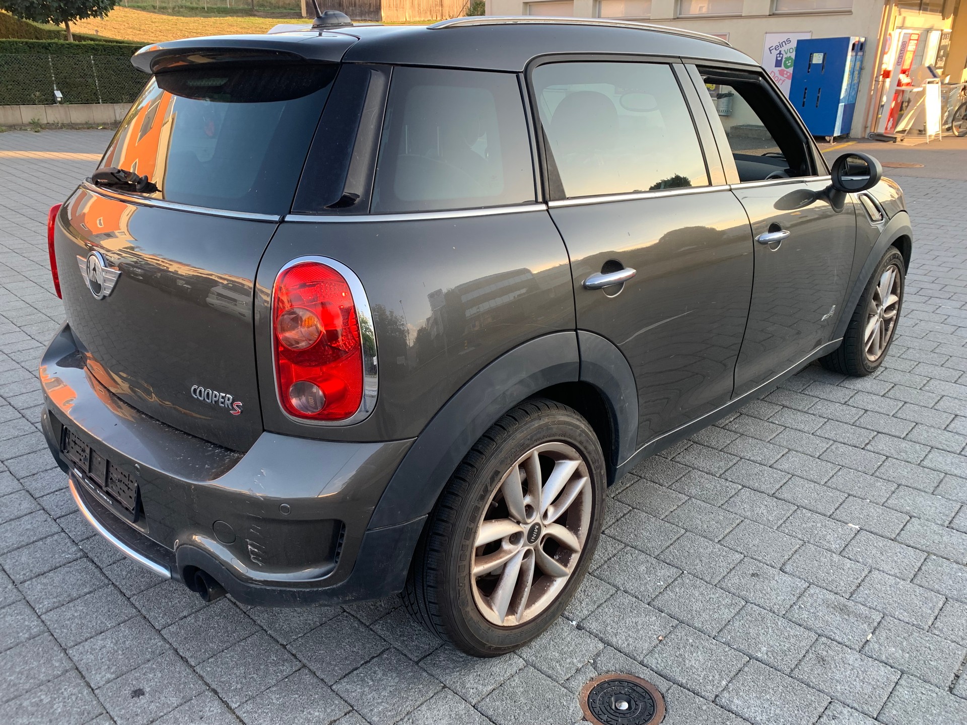 MINI Countryman Cooper S ALL4 Steptronic-image-3