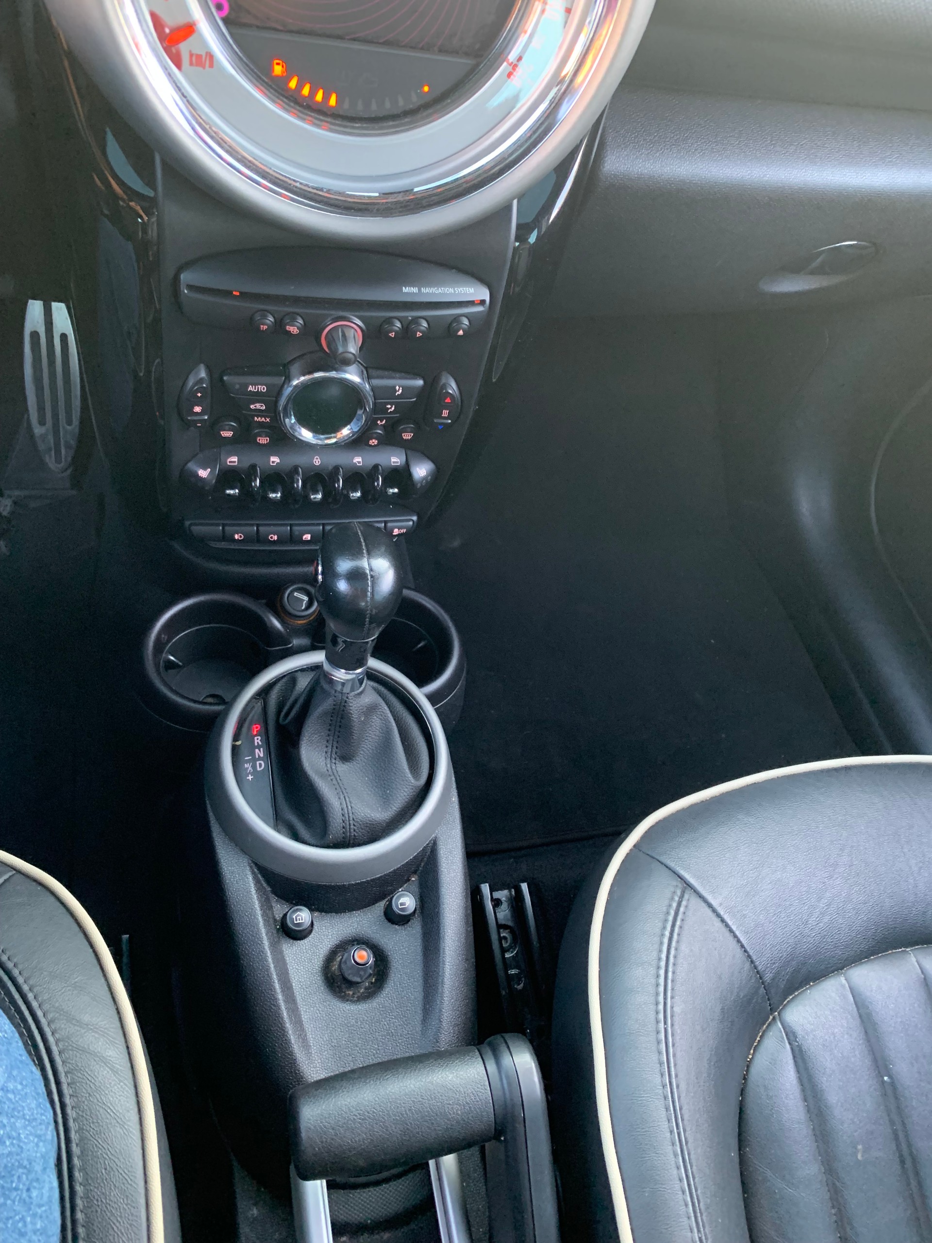 MINI Countryman Cooper S ALL4 Steptronic-image-9