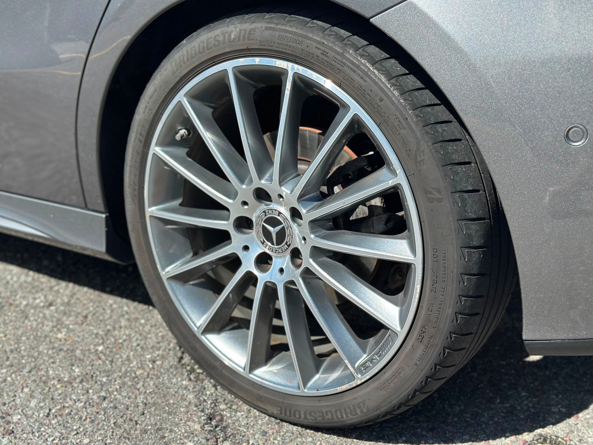 MERCEDES-BENZ A 220 AMG Line 7G-DCT 4Matic-image-7