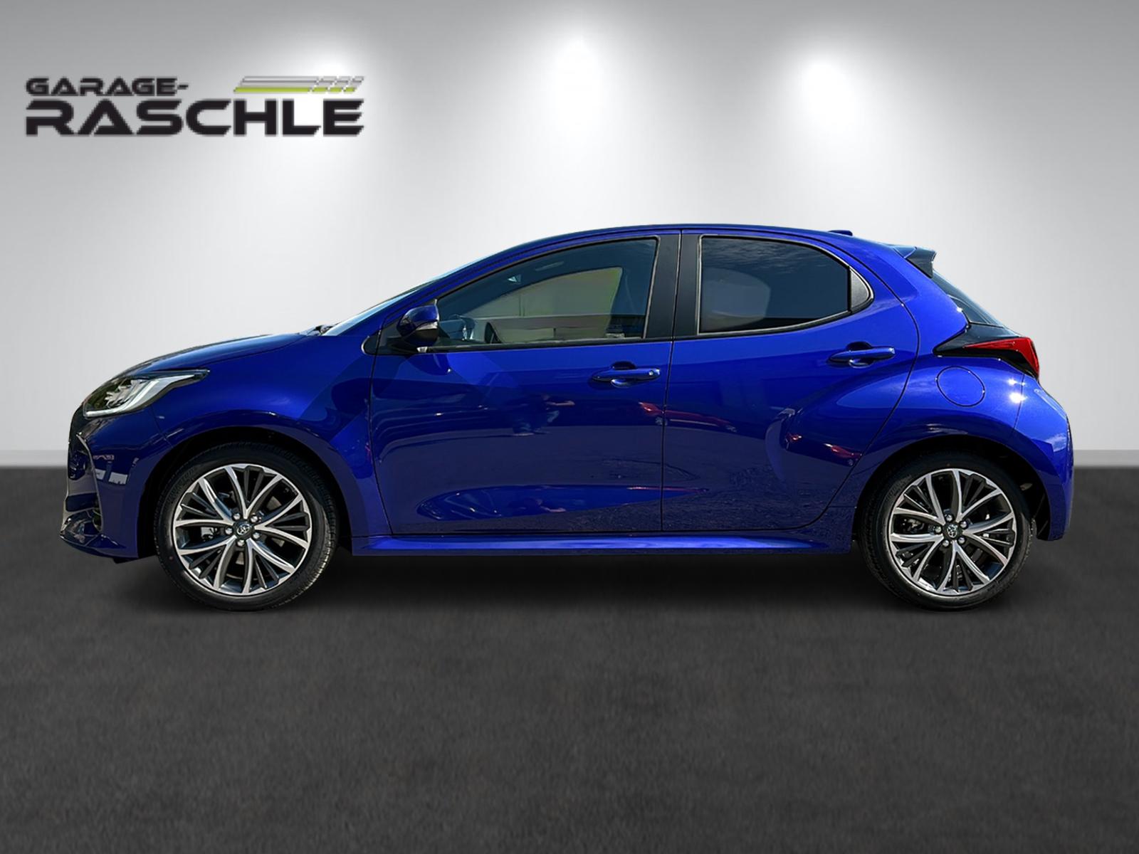TOYOTA Yaris 1.5 VVT-i HSD Comfort-showroom-element-3