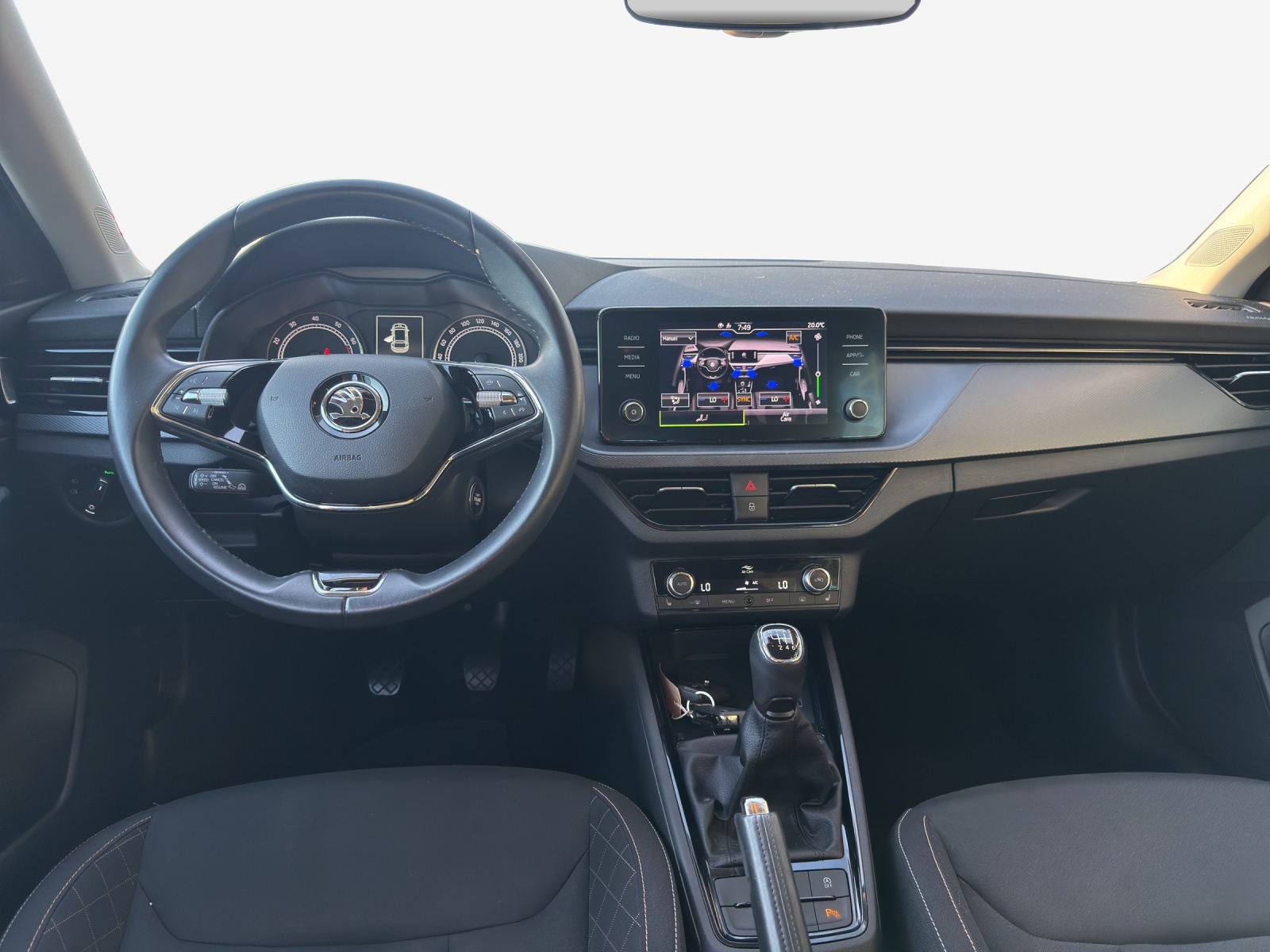 SKODA Scala 1.0 TSI Ambition-image-8
