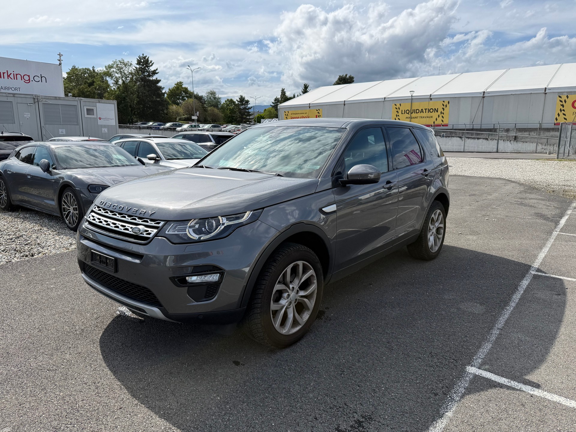 LAND ROVER Discovery Sport 2.0 TD4 SE AT9-image-1