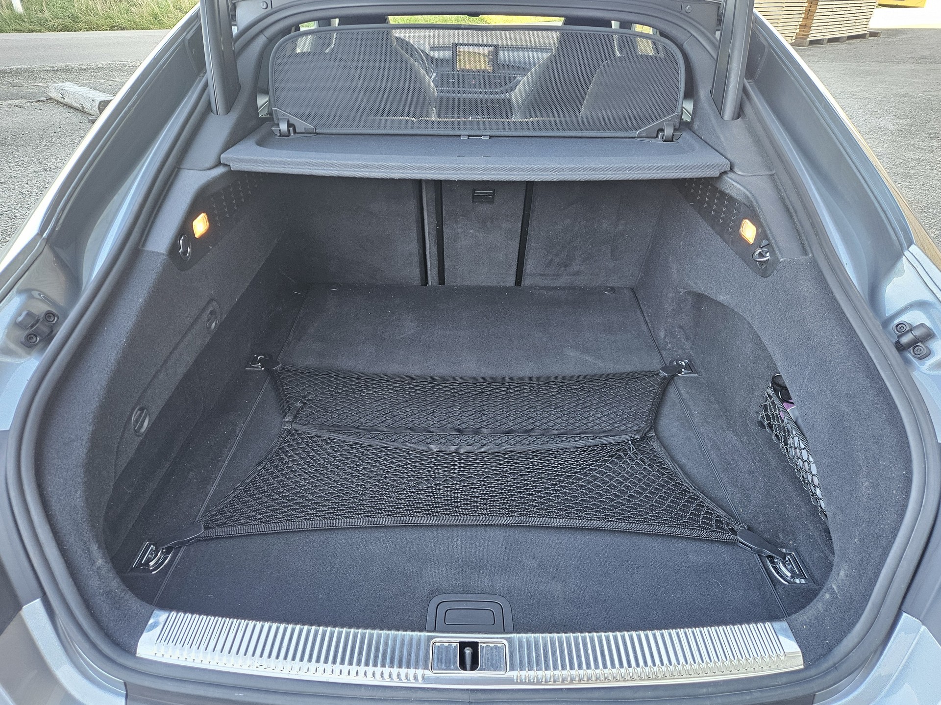 AUDI S7 Sportback 4.0 TFSI V8 quattro S-tronic-image-15