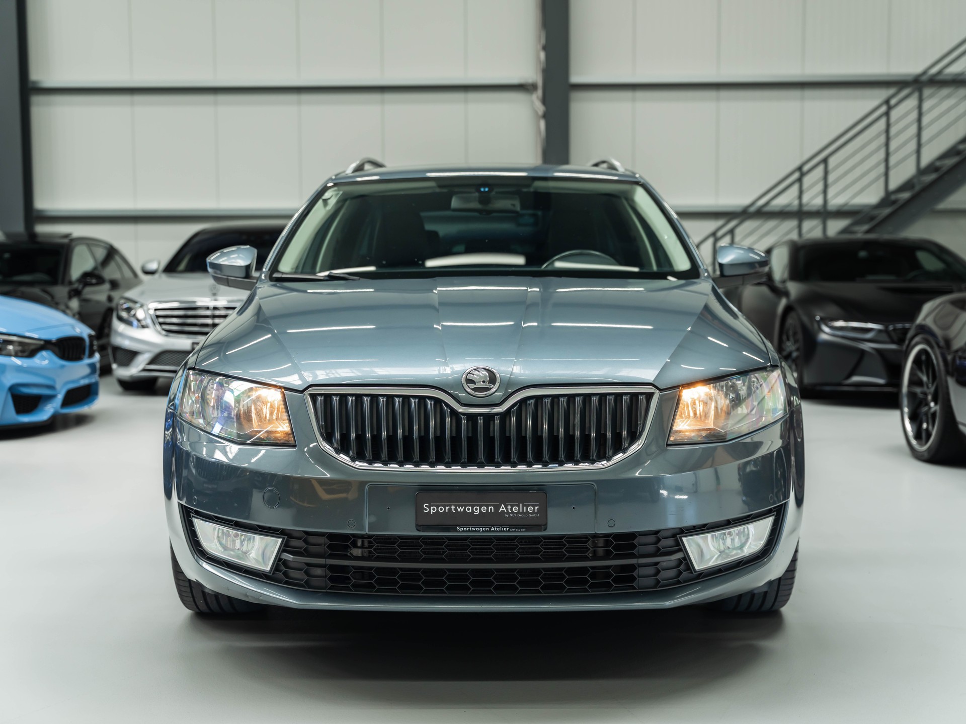 SKODA Octavia Combi 1.8 TSI Elegance 4x4 DSG-image-5