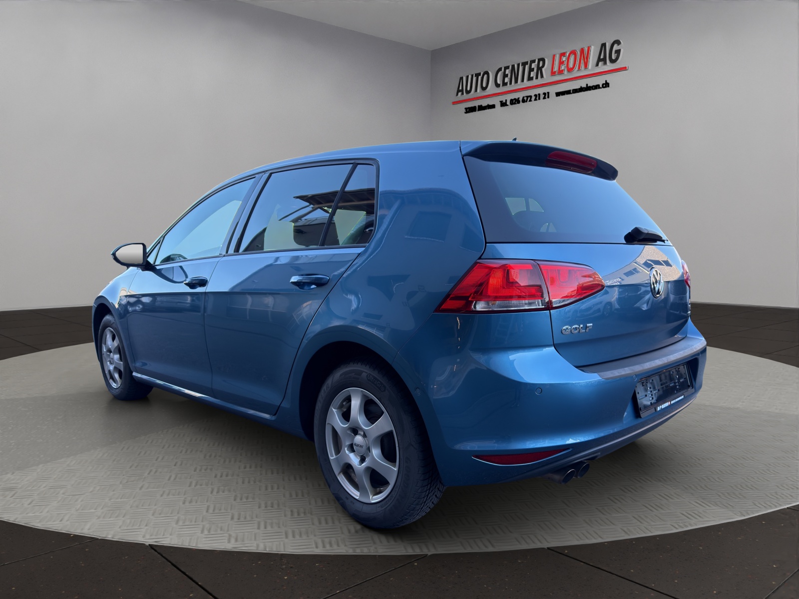 VW Golf 1.6 TDI Trendline 4Motion-image-3