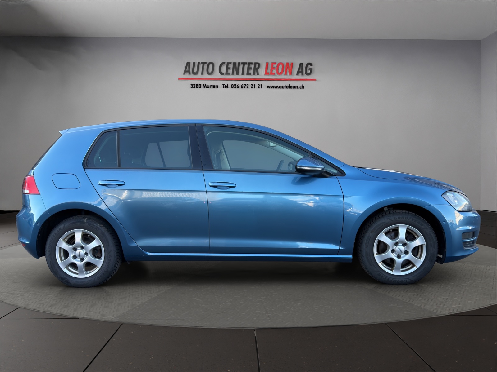 VW Golf 1.6 TDI Trendline 4Motion-image-6