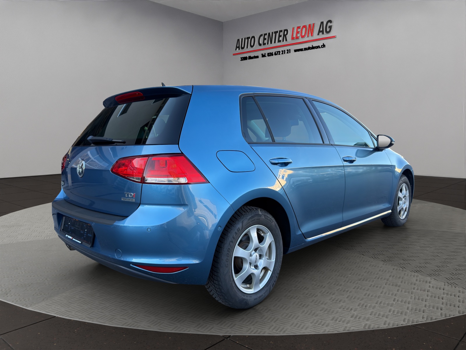 VW Golf 1.6 TDI Trendline 4Motion-image-5