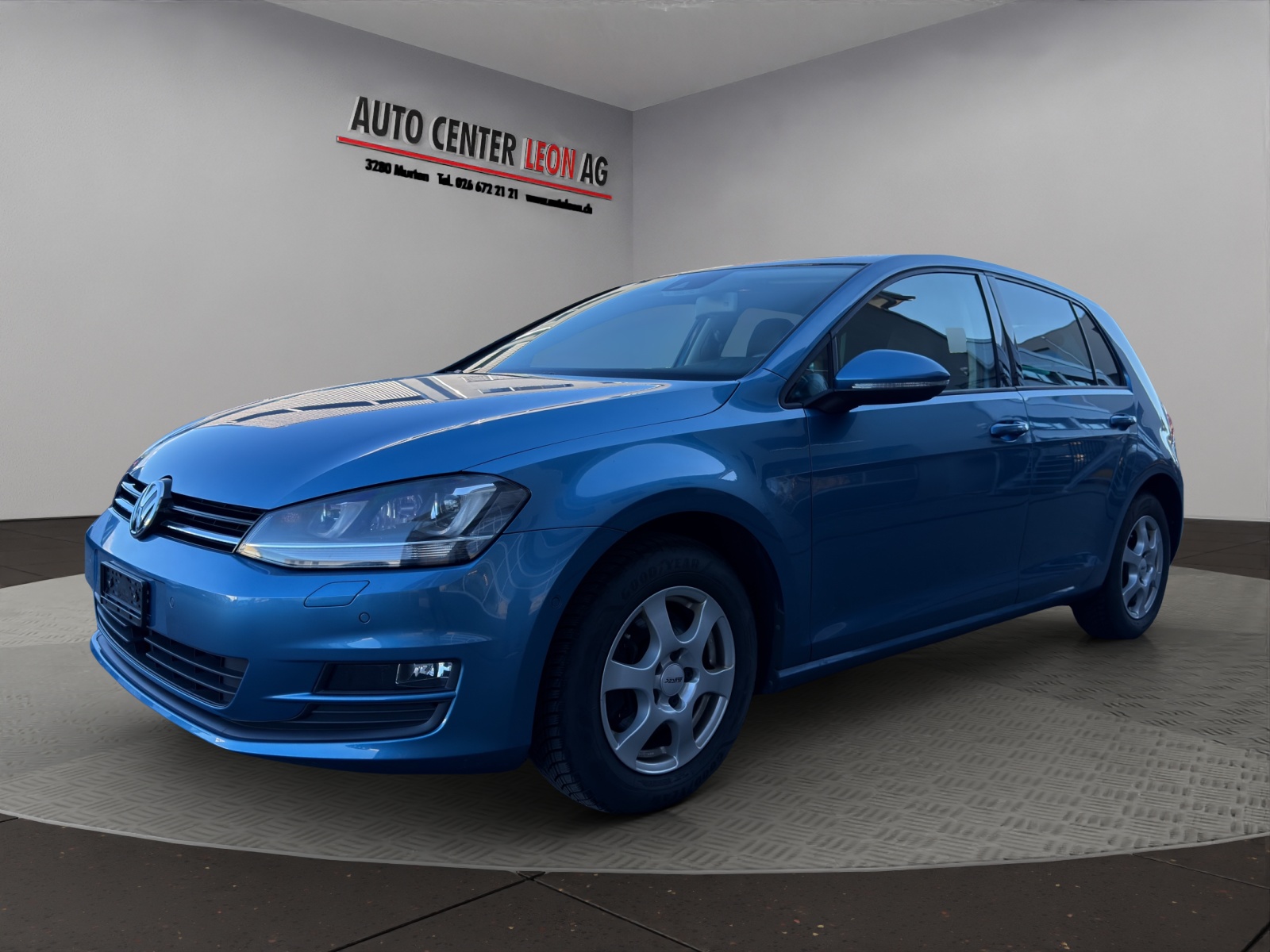 VW Golf 1.6 TDI Trendline 4Motion-image-1