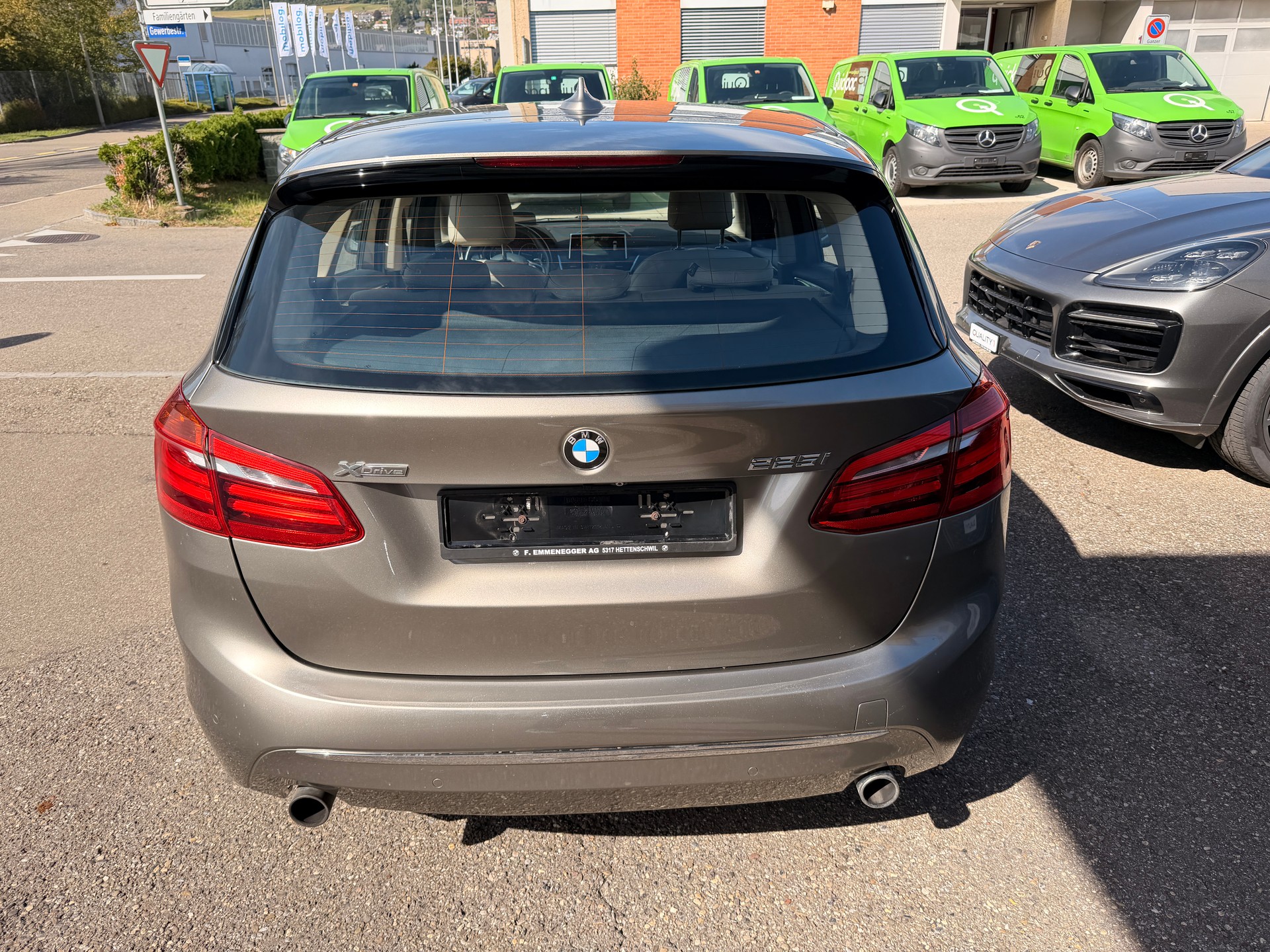 BMW 225i xDrive Active Tourer Sport Line Steptronic-image-3