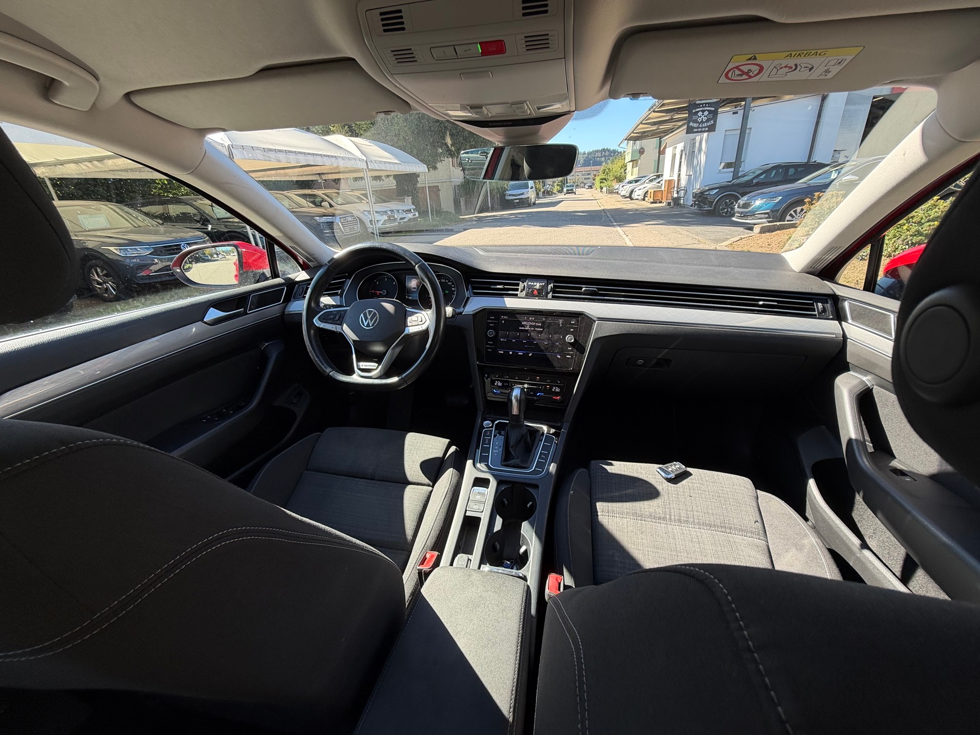 VW Passat 2.0 TDI BMT Business 4Motion DSG-image-10