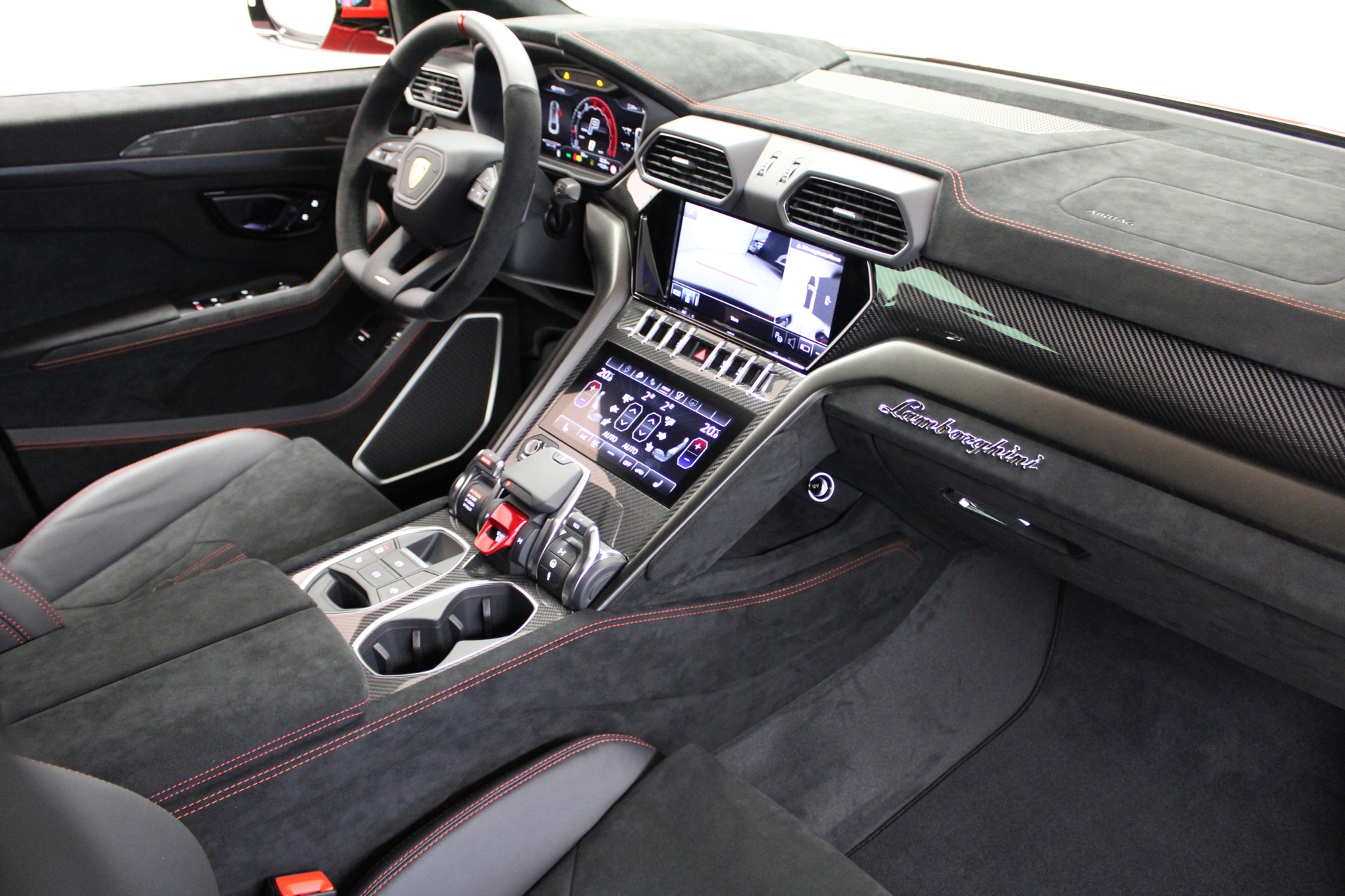 LAMBORGHINI Urus Performante-image-6