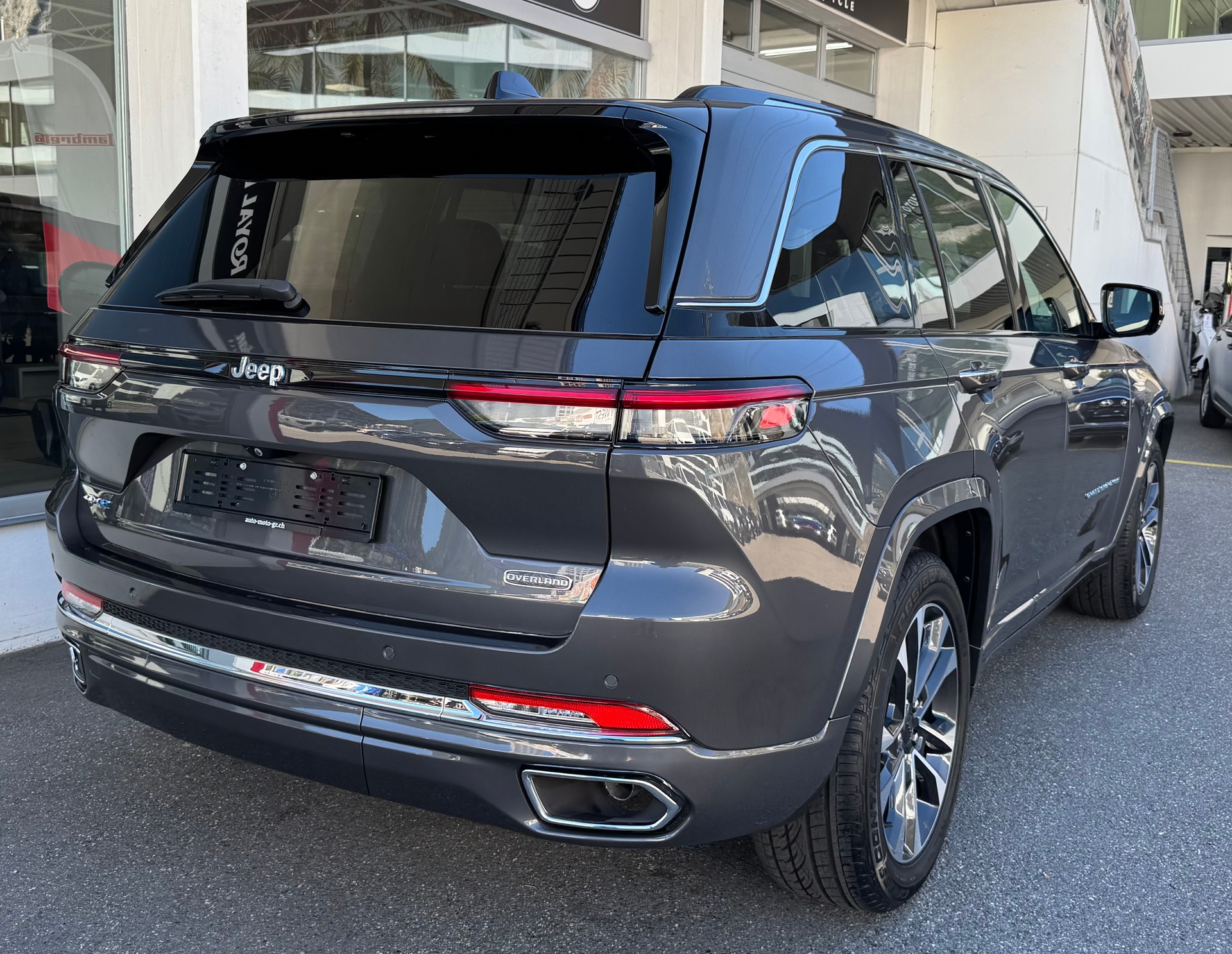 JEEP Grand Cherokee 2.0 Plug-in-Hybrid Overland 4xe-image-4