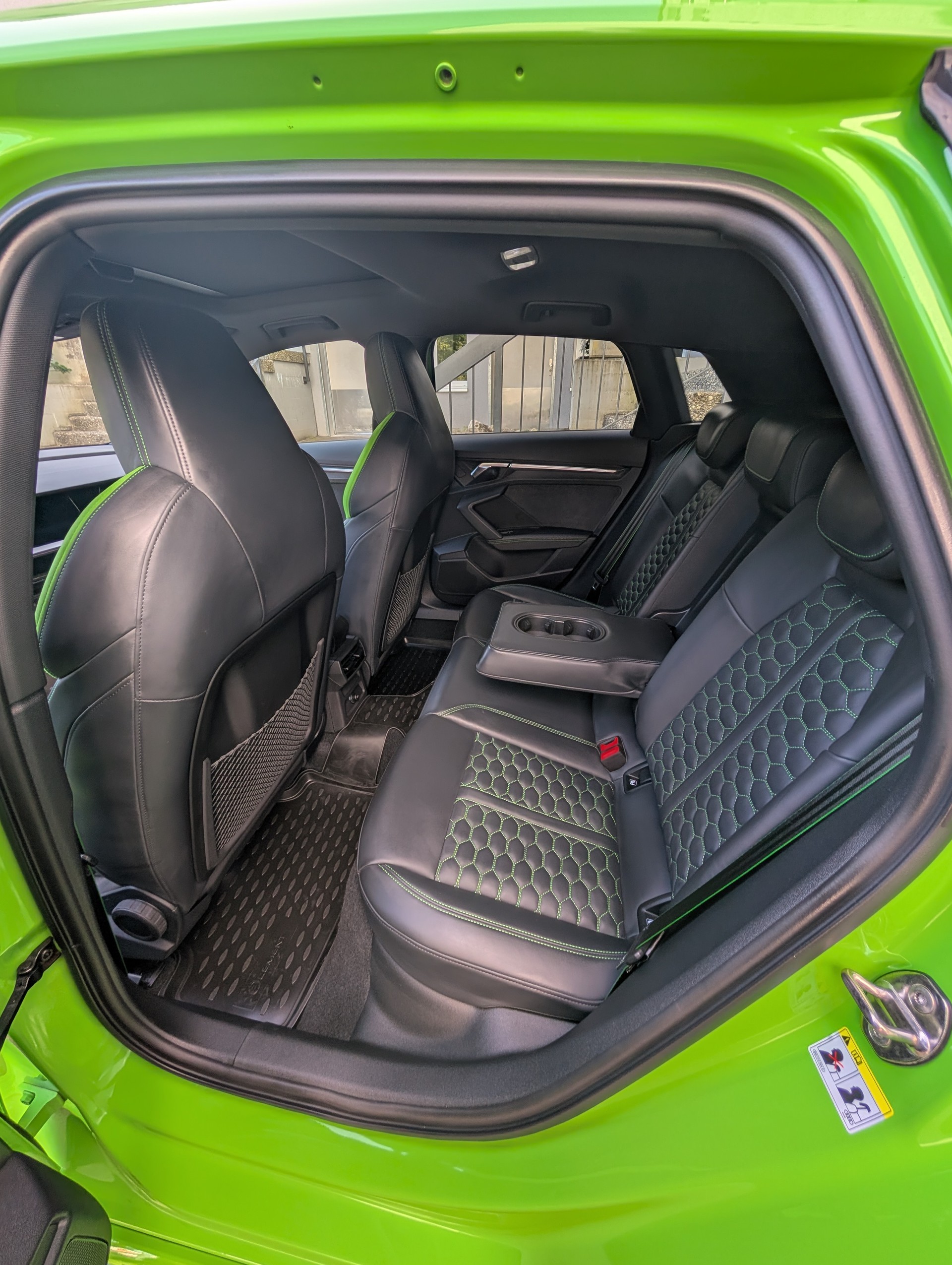 AUDI 2.5 TFSI quattro Sportback-image-11