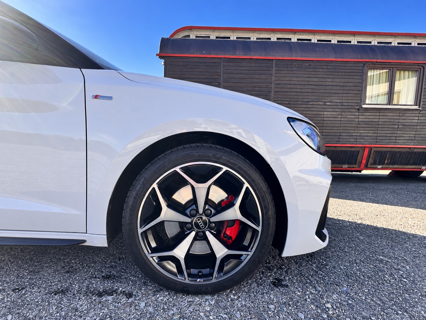 AUDI 1.5 35 TFSI S Line S-Tronic-image-1