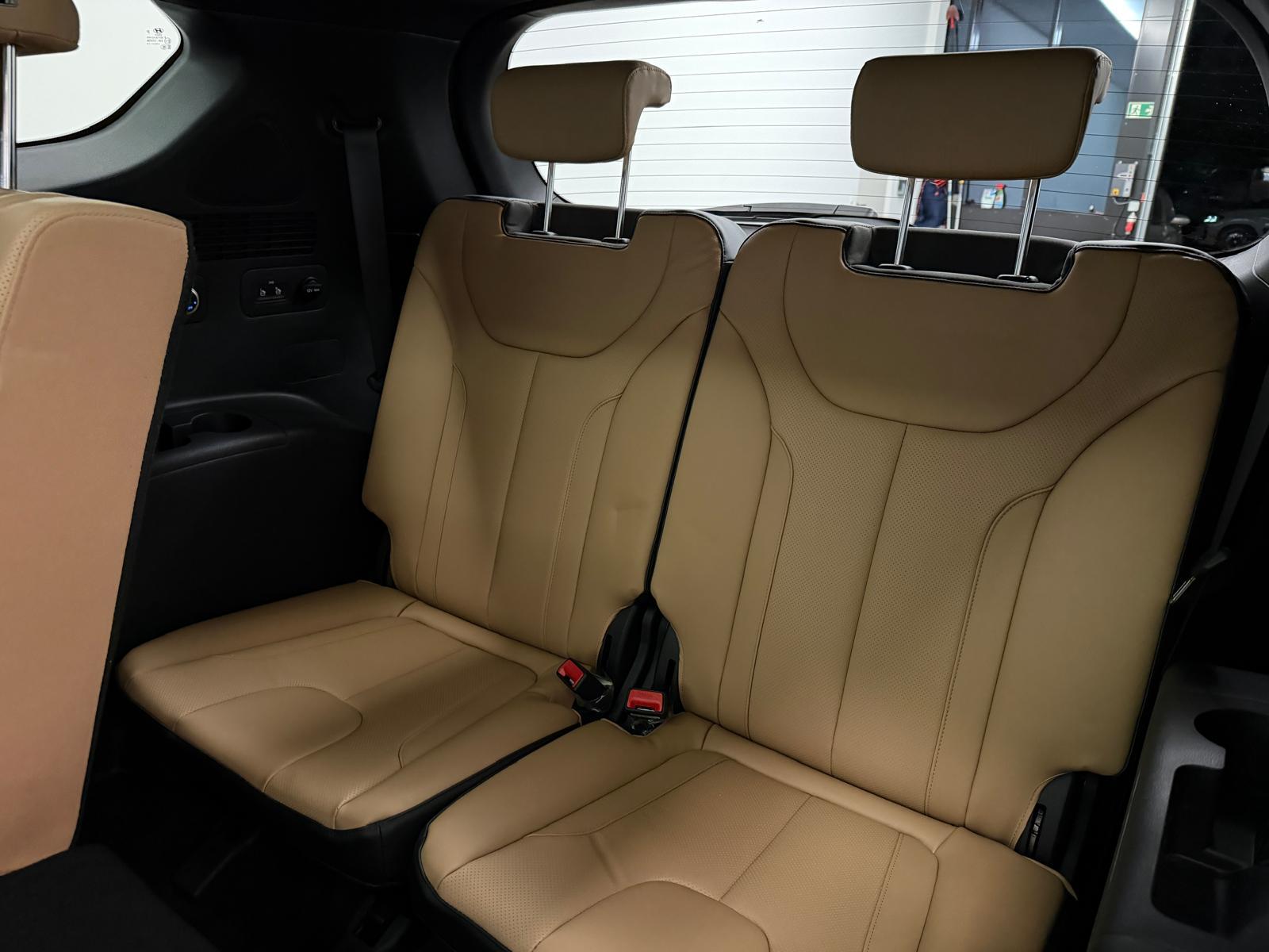 HYUNDAI Santa Fe 1.6 T-GDi PHEV Vertex-image-11