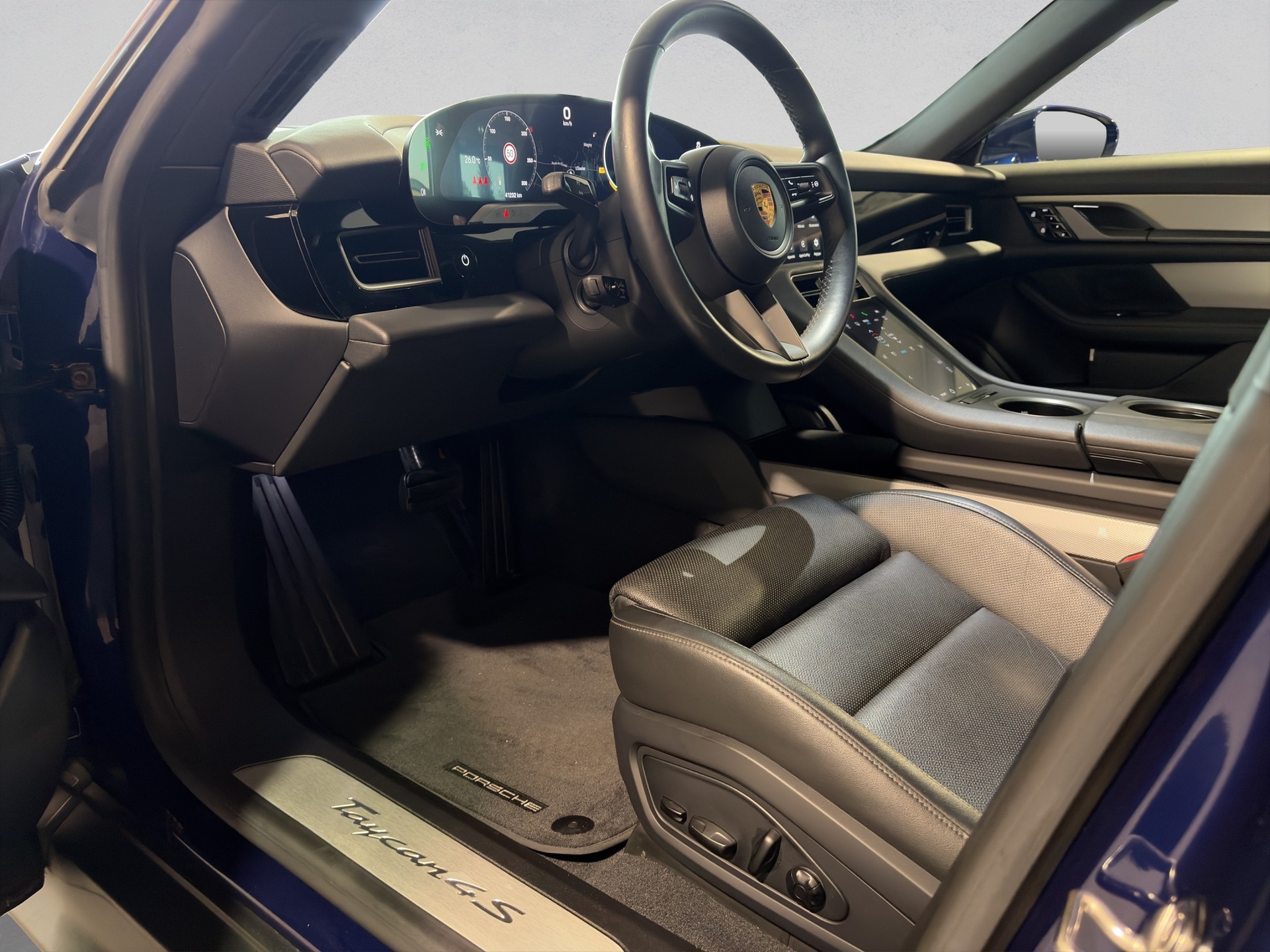 PORSCHE Taycan 4S Batterie performance 470kms autonomie-image-15