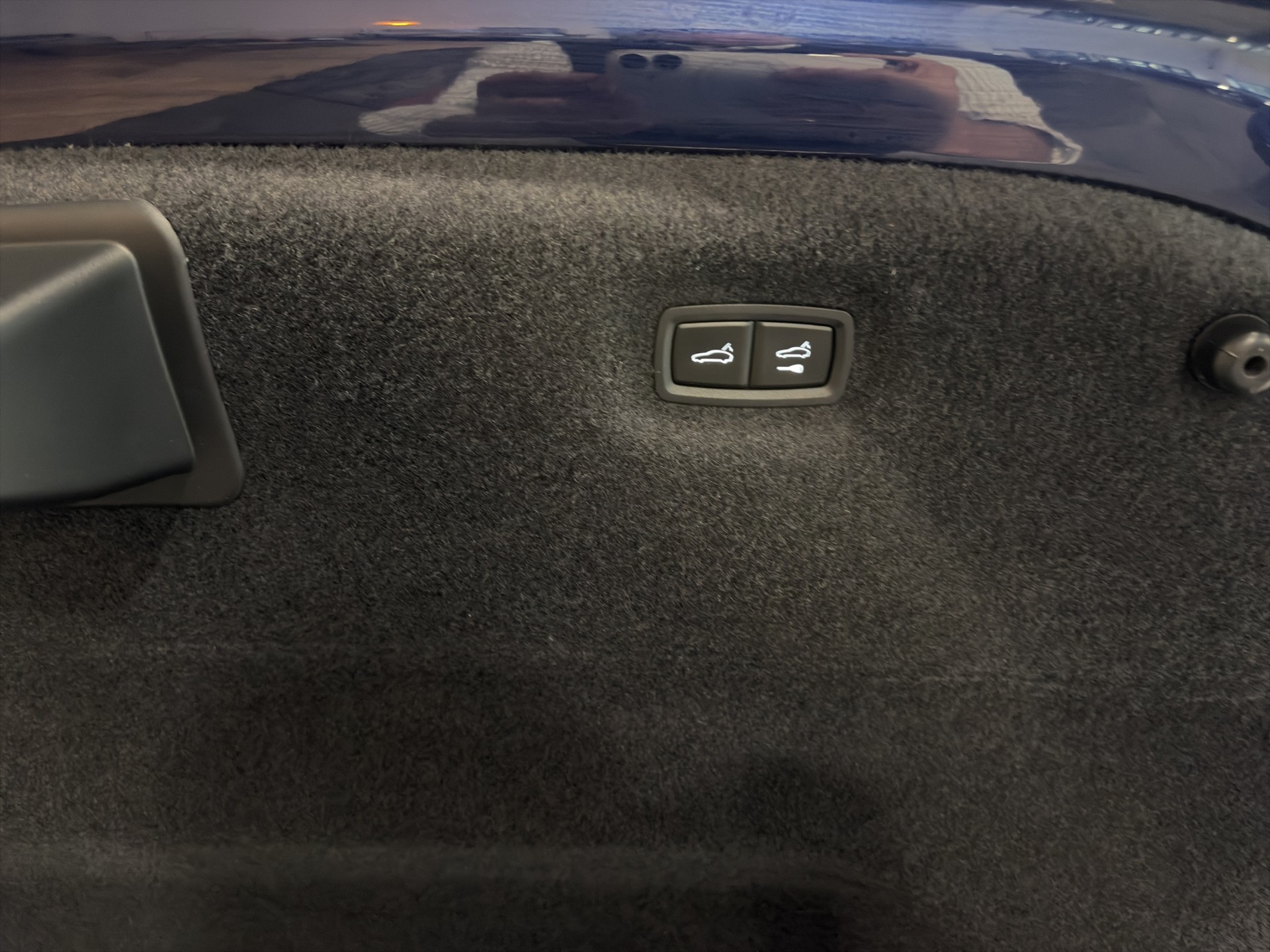 PORSCHE Taycan 4S-image-19