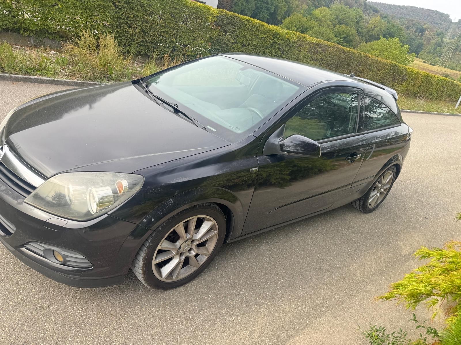 OPEL Astra GTC 1.8i 16V Sport-image-6
