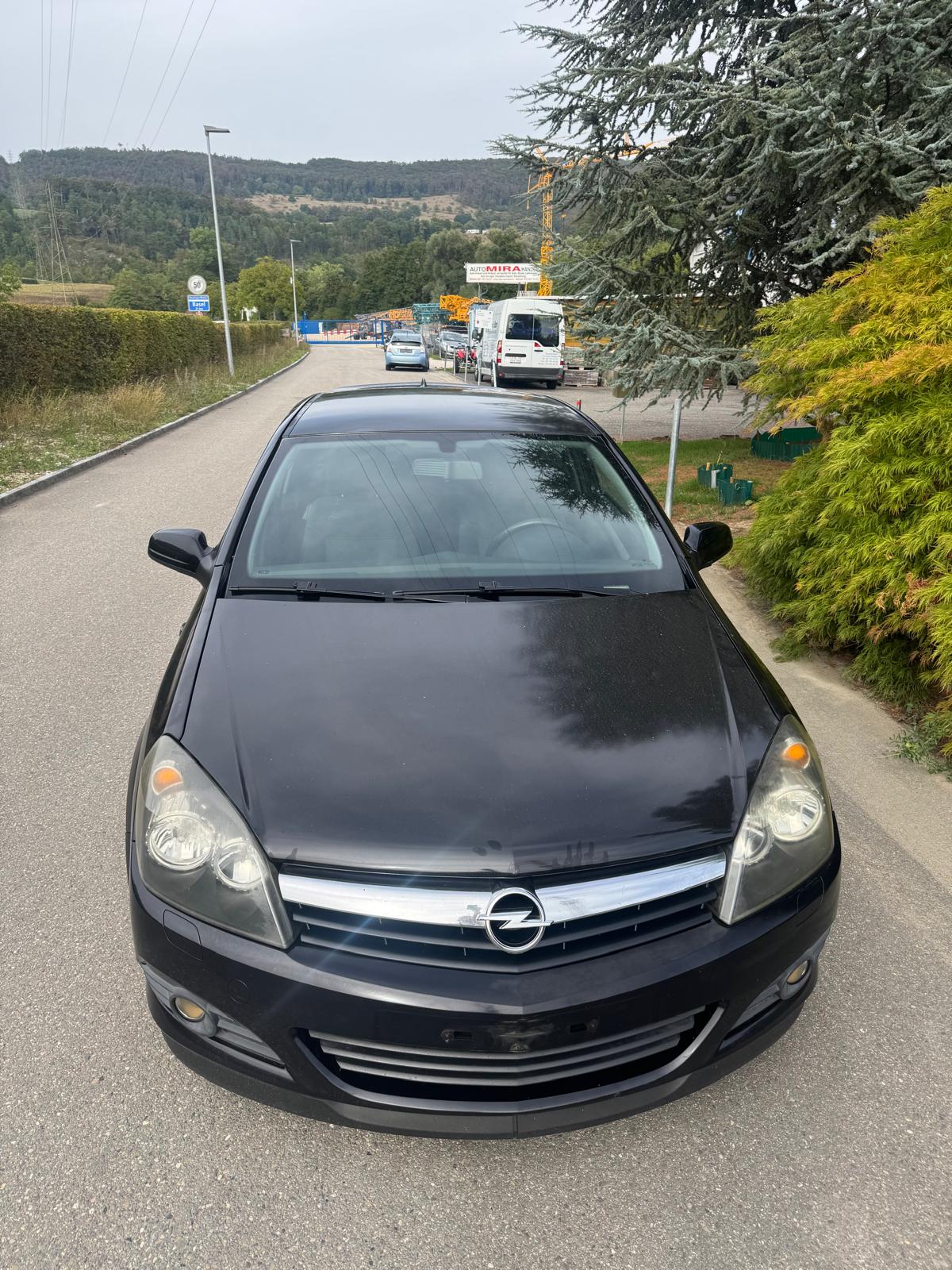 OPEL Astra GTC 1.8i 16V Sport-image-7