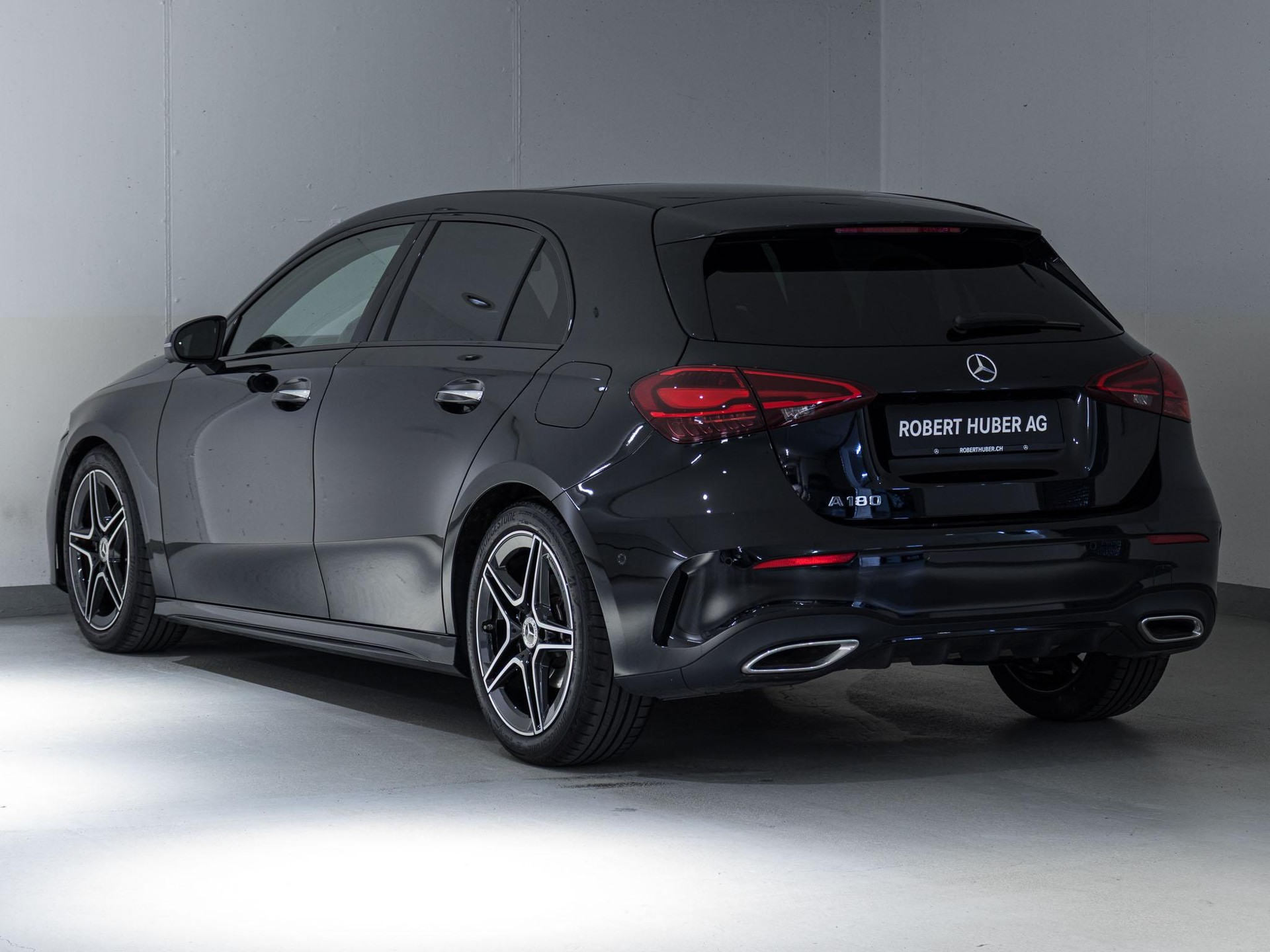 MERCEDES-BENZ A 180-image-3