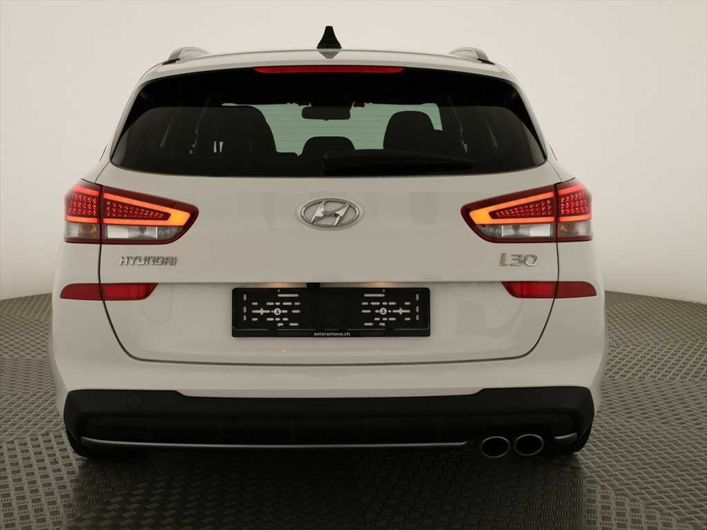 HYUNDAI i30 Wagon 1.5 T-GDi N Line 48V MH DCT-image-4