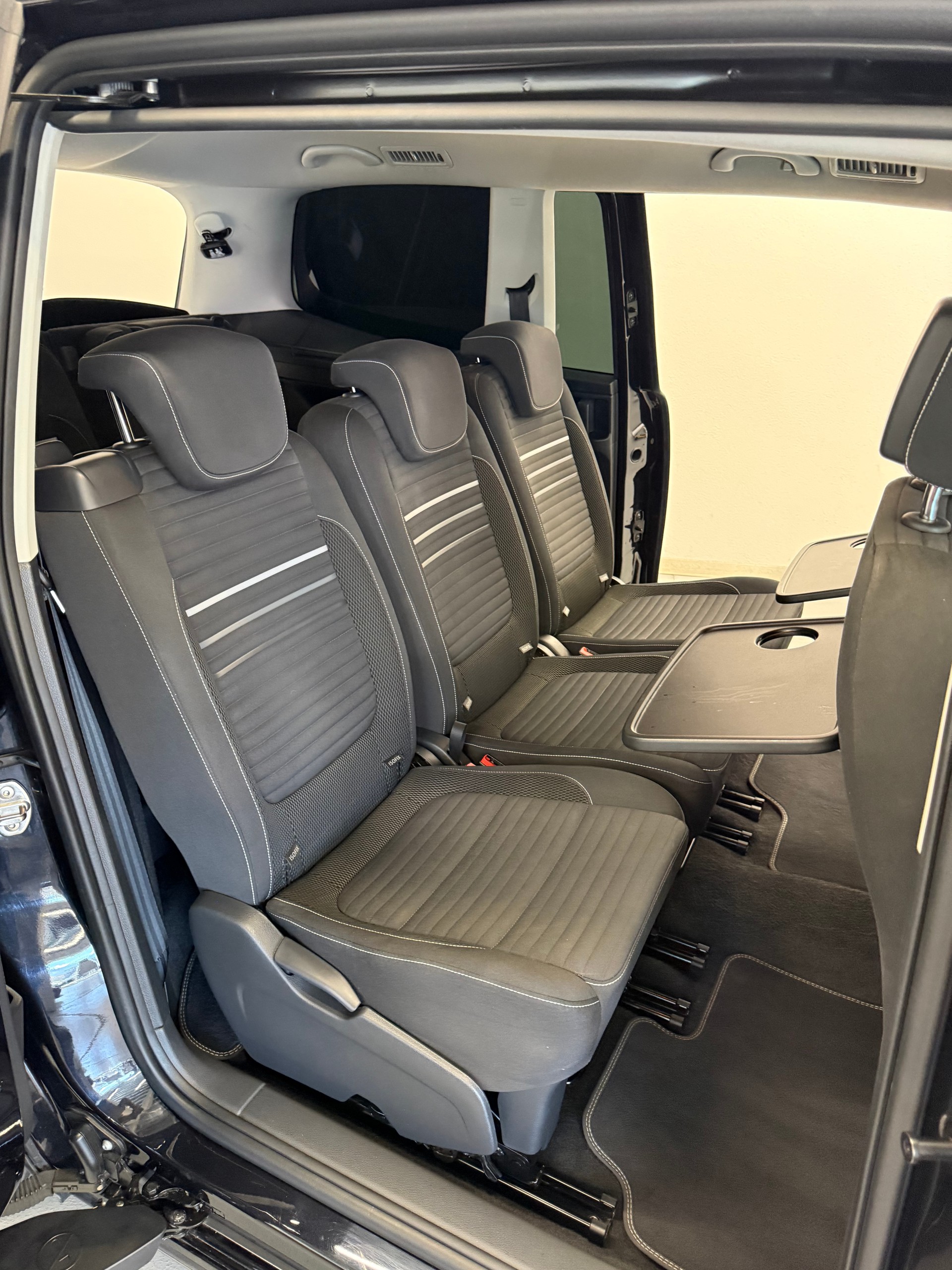 VW Sharan 2.0 TDI BlueMotion Technology Cup-image-14