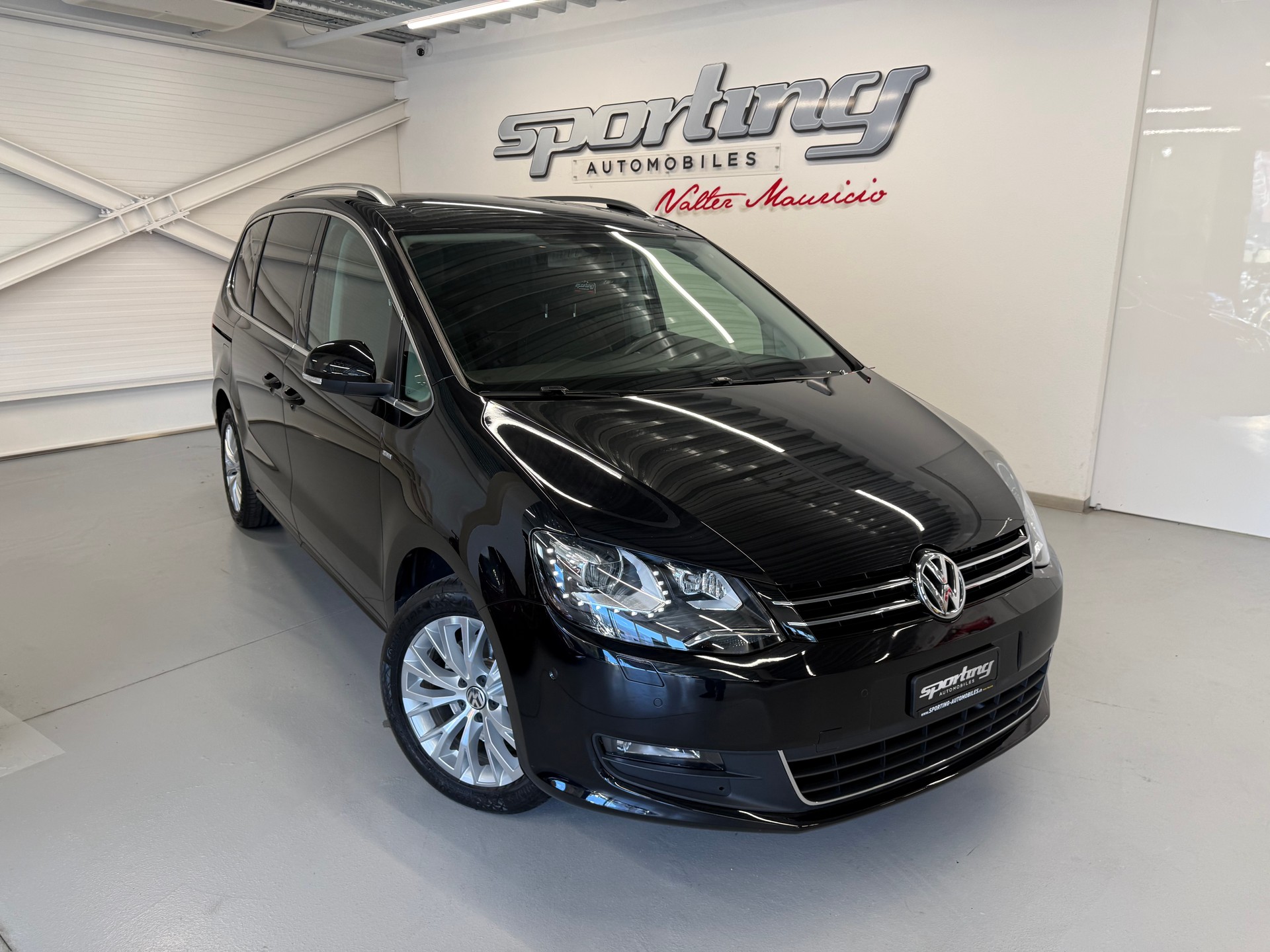 VW Sharan 2.0 TDI BlueMotion Technology Cup-image-1