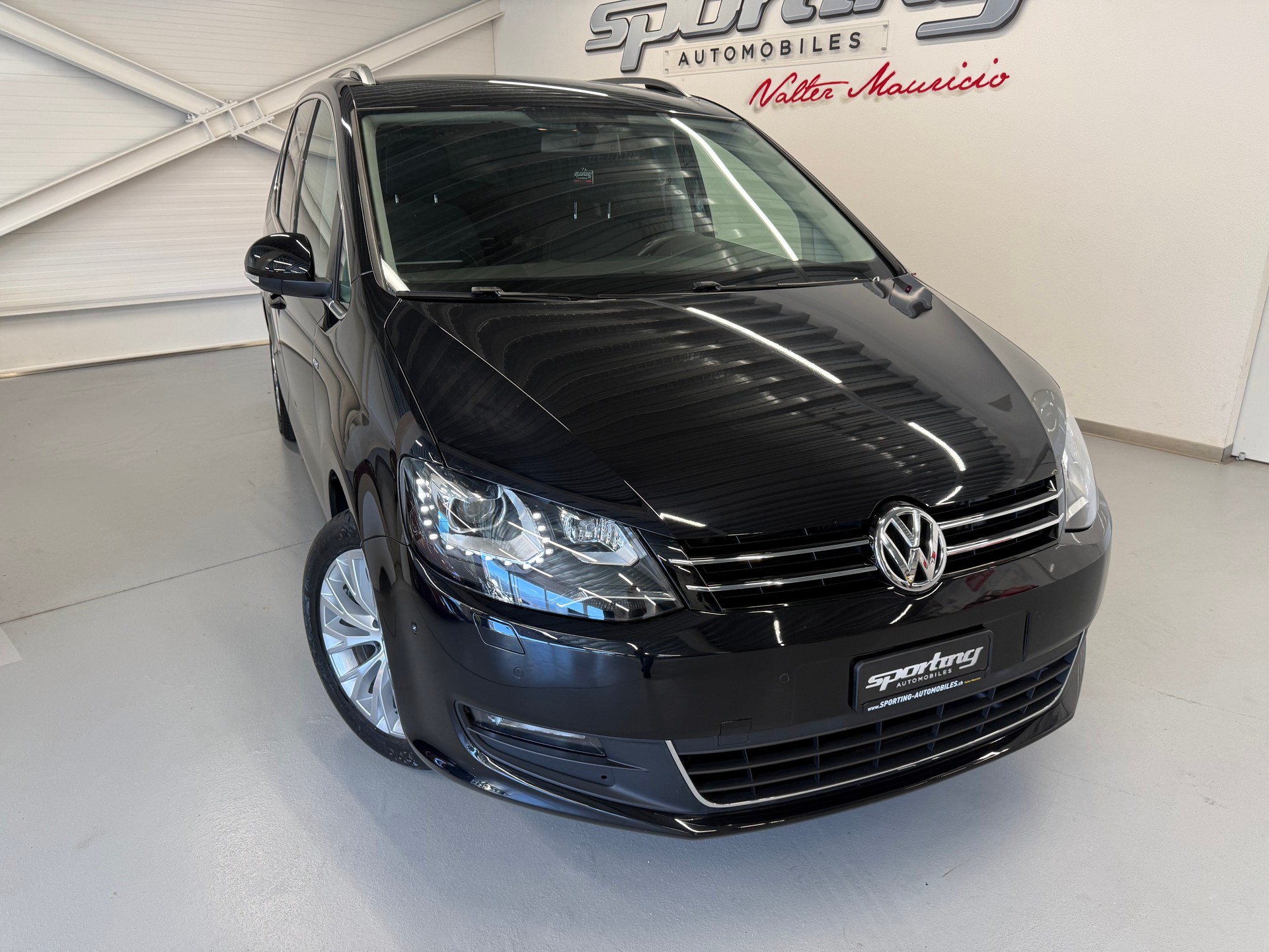 VW Sharan 2.0 TDI BlueMotion Technology Cup-image-0