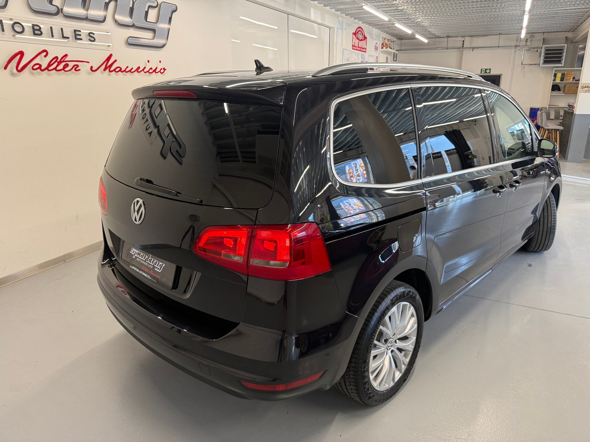 VW Sharan 2.0 TDI BlueMotion Technology Cup-image-6