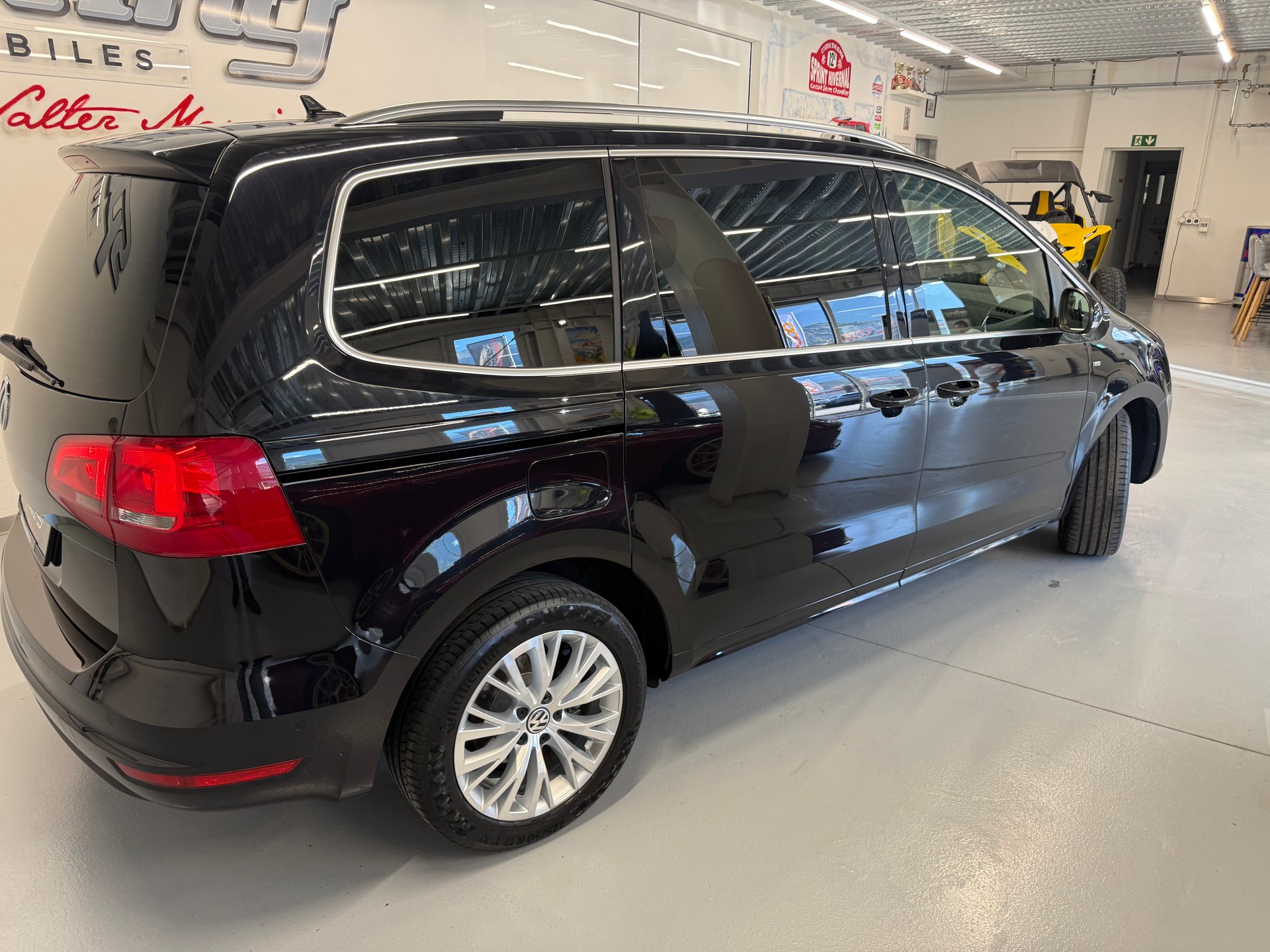VW Sharan 2.0 TDI BlueMotion Technology Cup-image-7