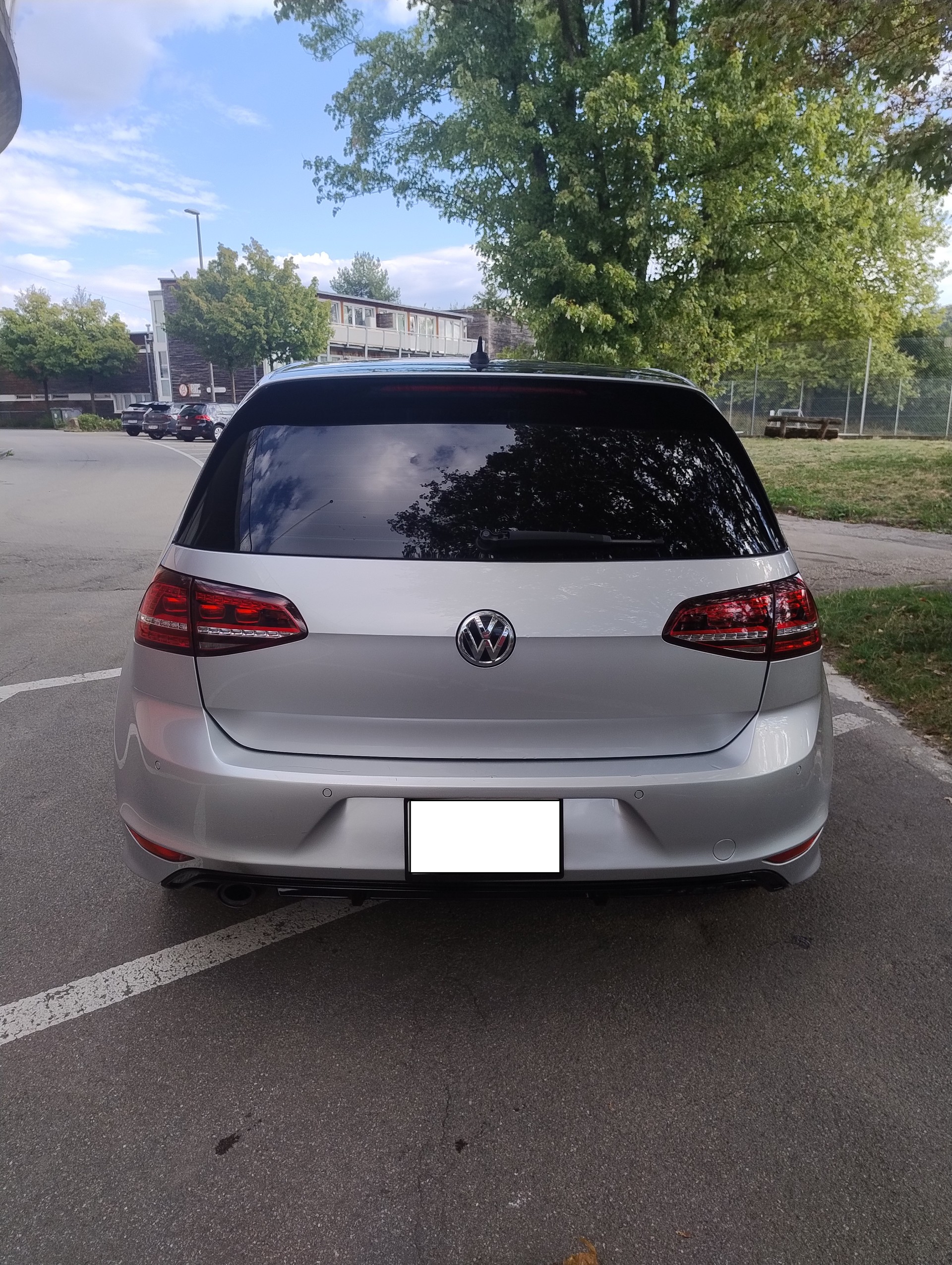 VW 1.2 TSI 105 R-Line Design-image-3