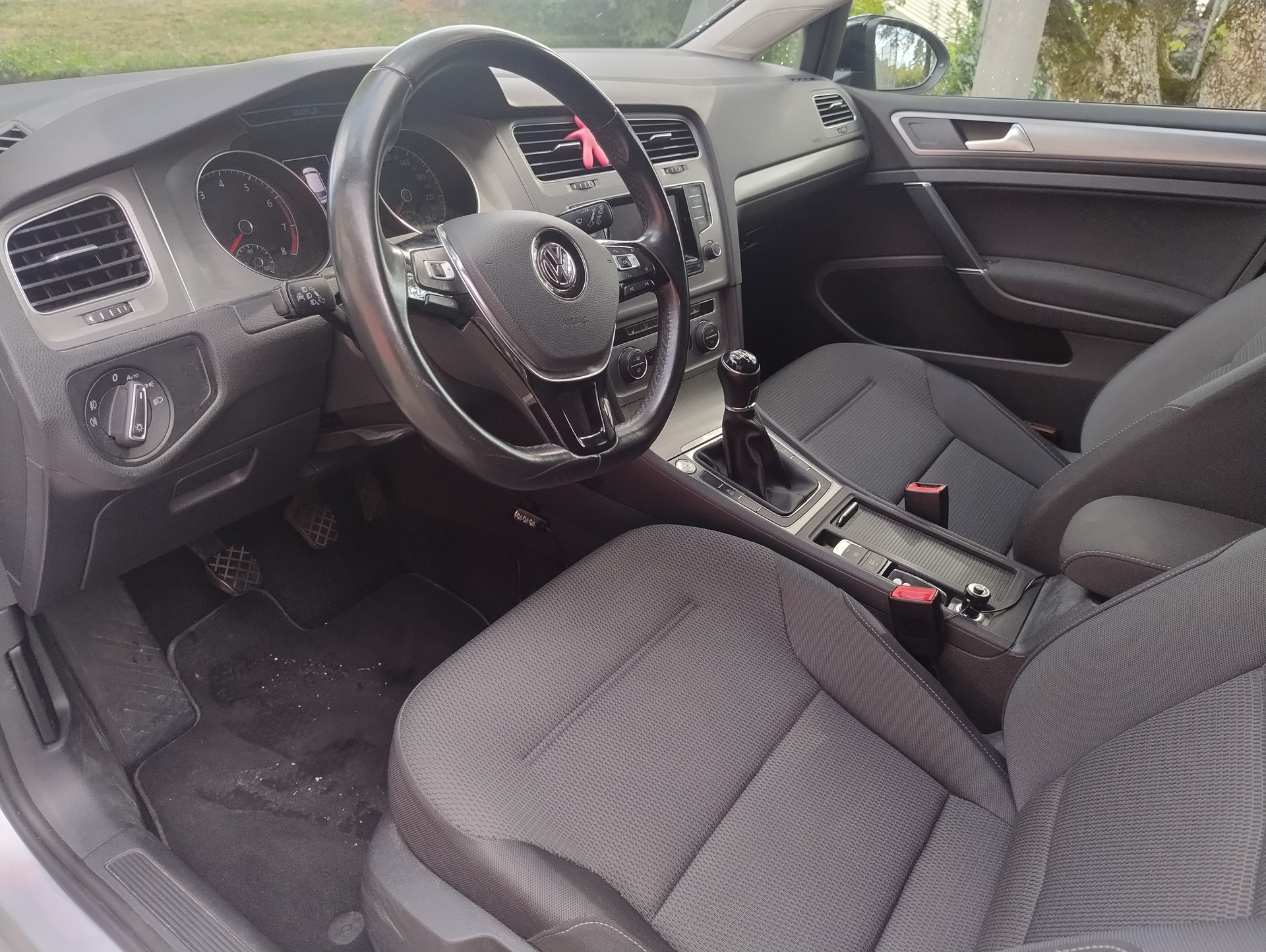 VW 1.2 TSI 105 R-Line Design-image-4