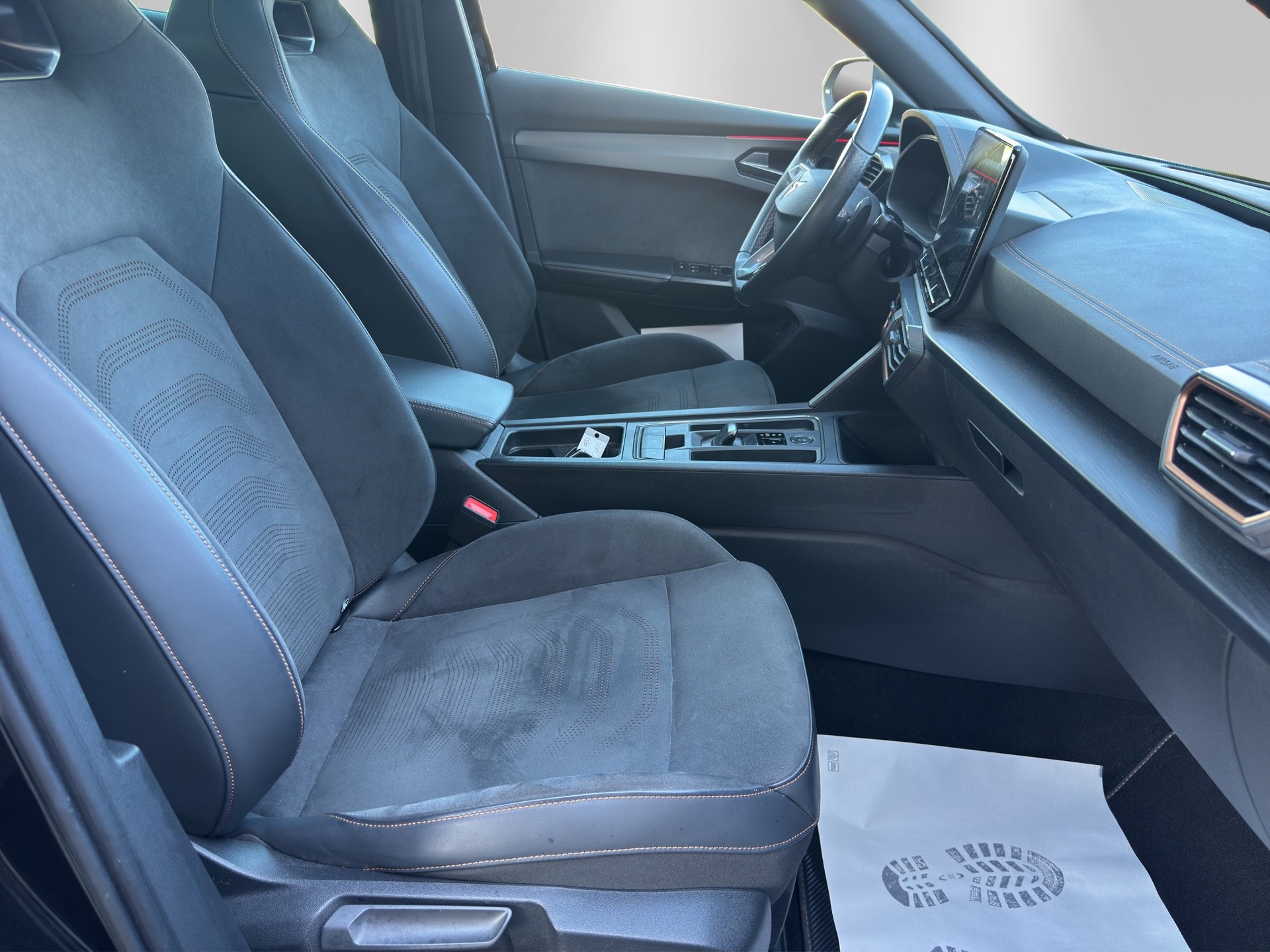 CUPRA Formentor 2.0TSI Tribe Edition DSG-image-12