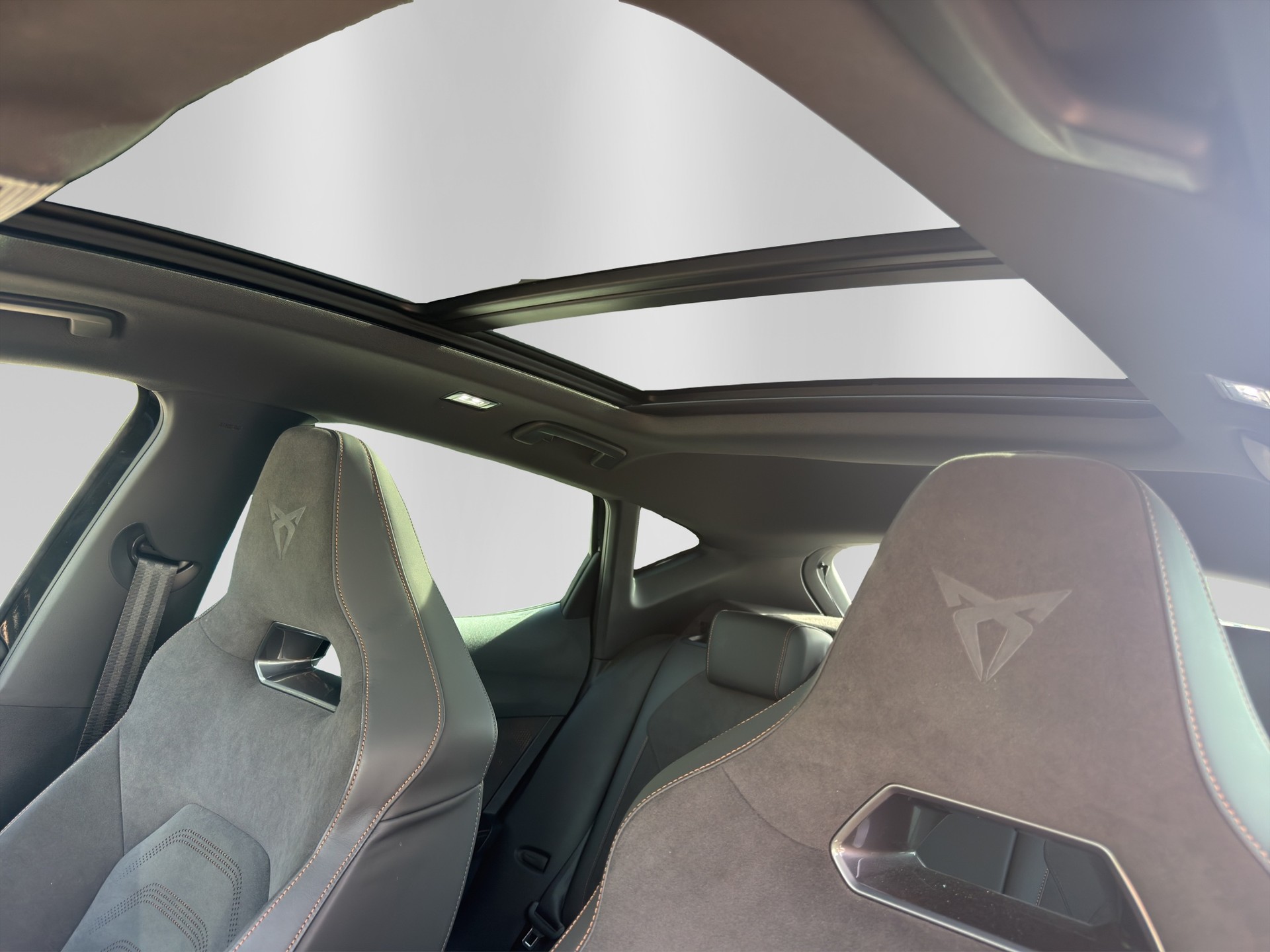 CUPRA Formentor 2.0TSI Tribe Edition DSG-image-7