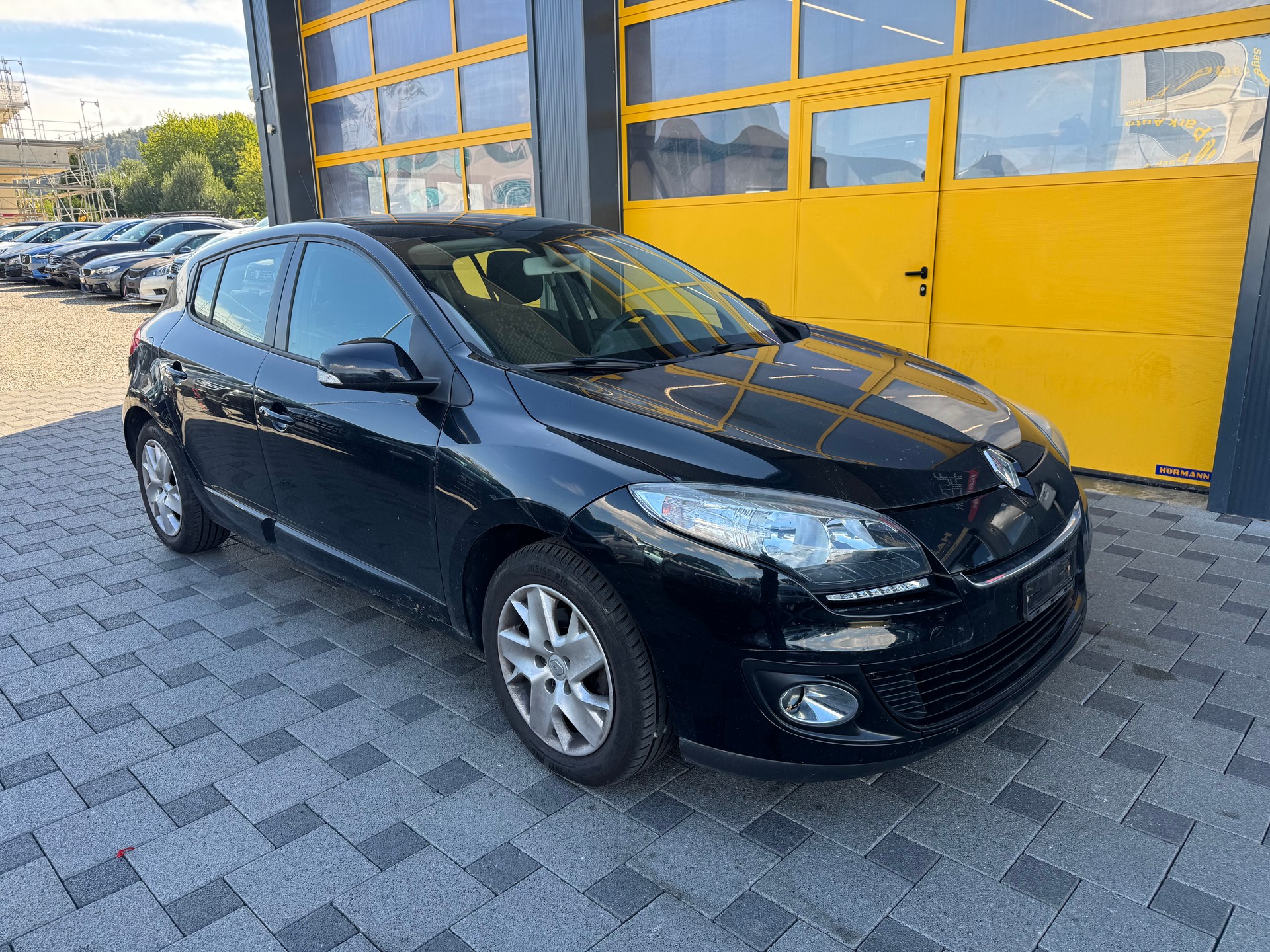 RENAULT Mégane 1.2 16V Turbo Dynamique-image-2