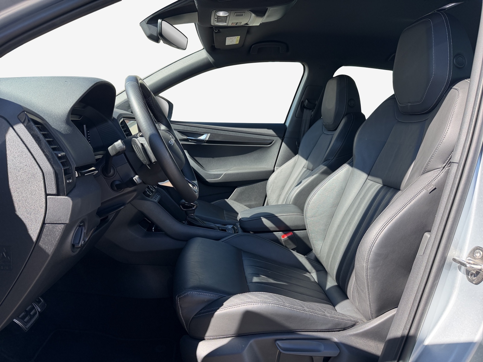 SKODA Karoq 2.0 TSI SportLine 4x4 DSG-image-7
