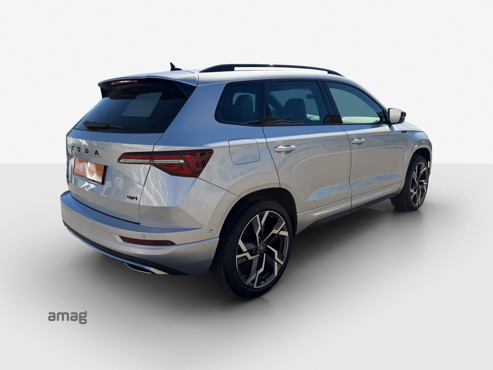 SKODA Karoq 2.0 TSI SportLine 4x4 DSG-image-4