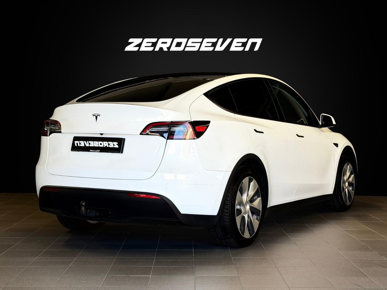 TESLA Model Y RWD-image-6