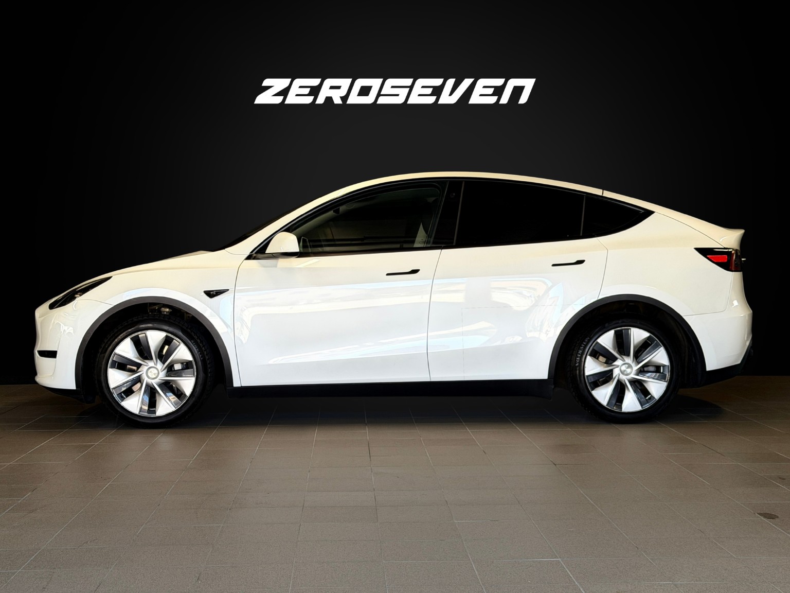 TESLA Model Y RWD-image-2