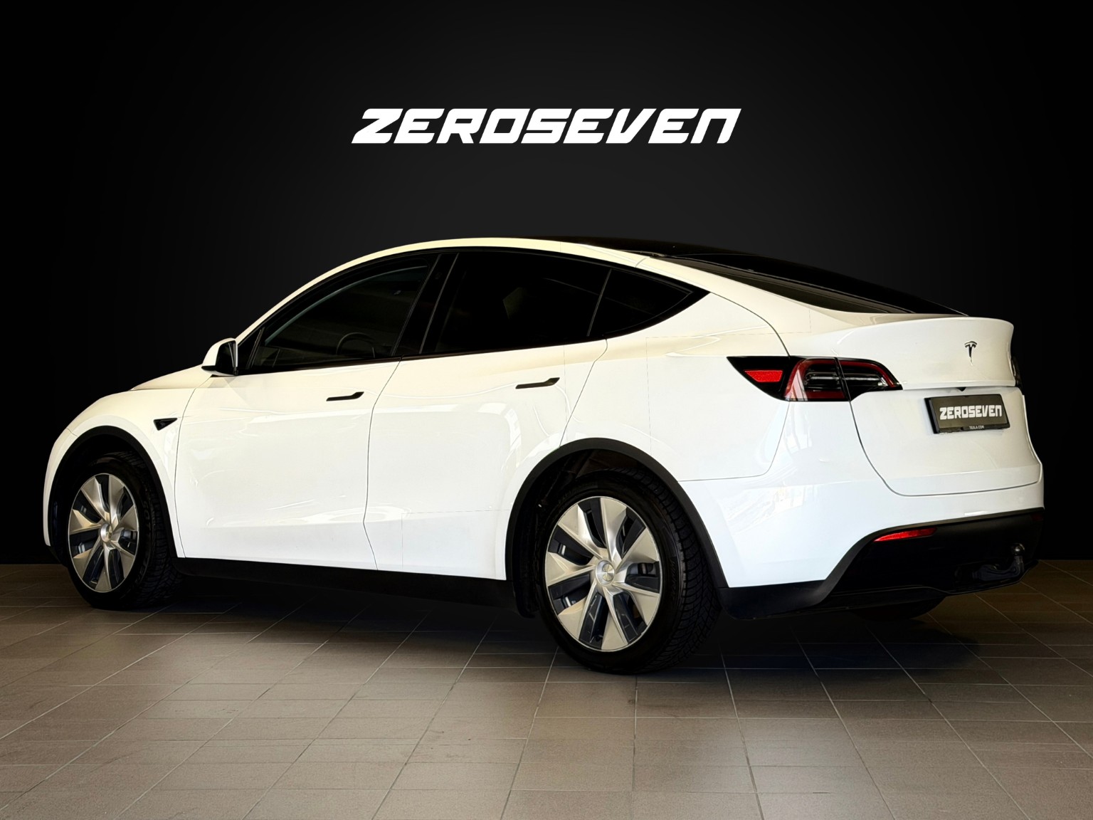 TESLA Model Y RWD-image-3