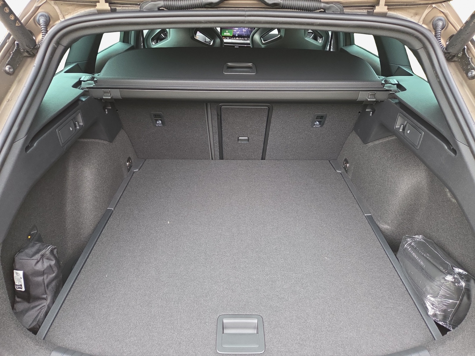 CUPRA LEON ST 2.0 TSI Prime Extreme DSG 4Drive-image-12