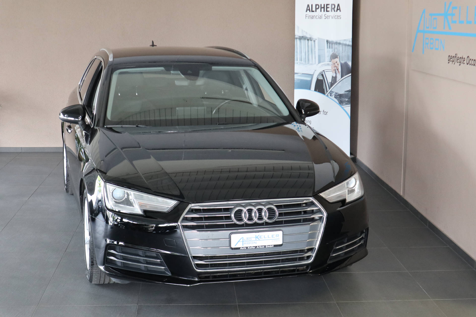 AUDI A4 Avant 2.0 TDI Sport-image-2