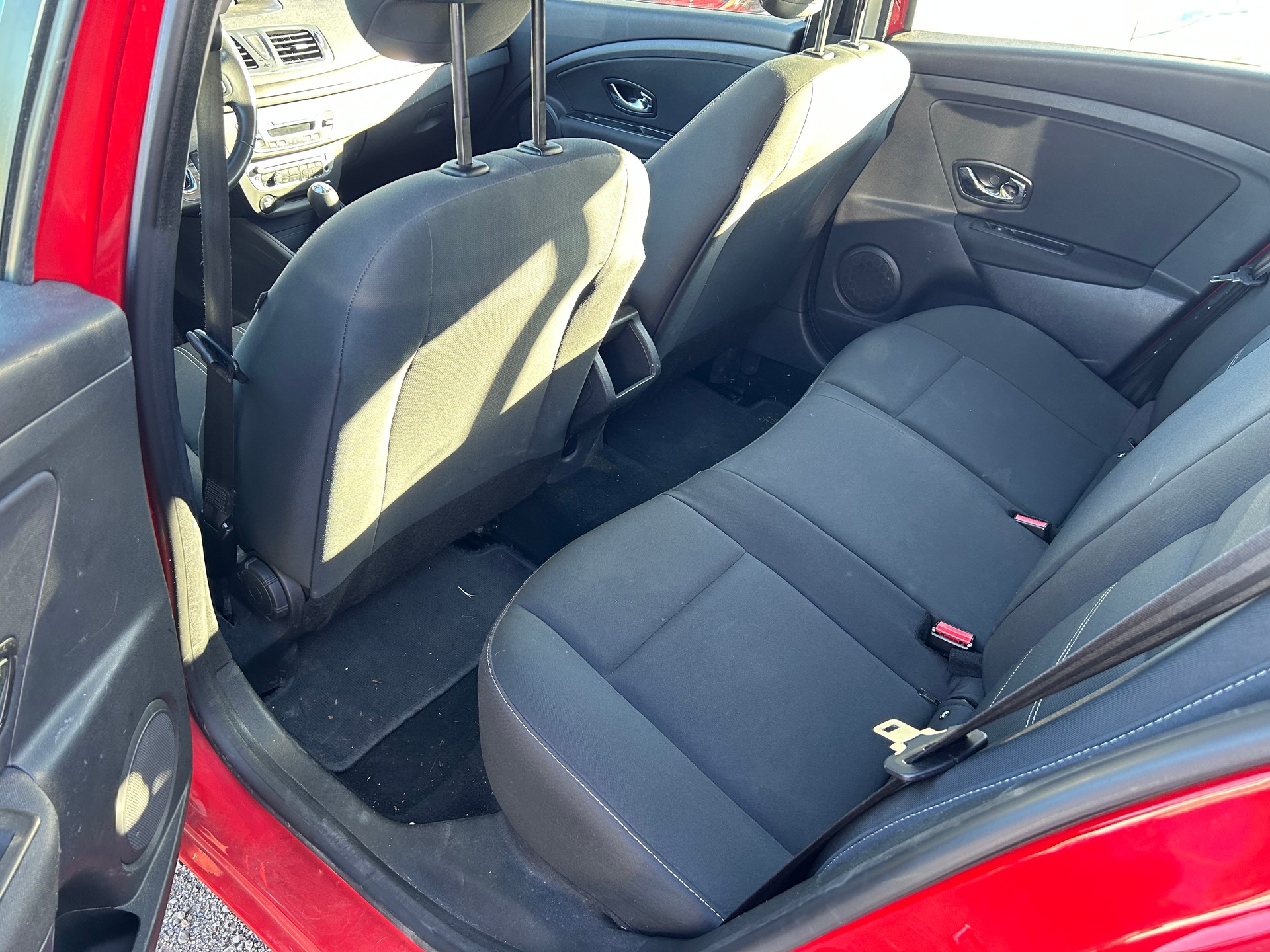 RENAULT Mégane Grandtour 1.5 dCi Bose-image-11