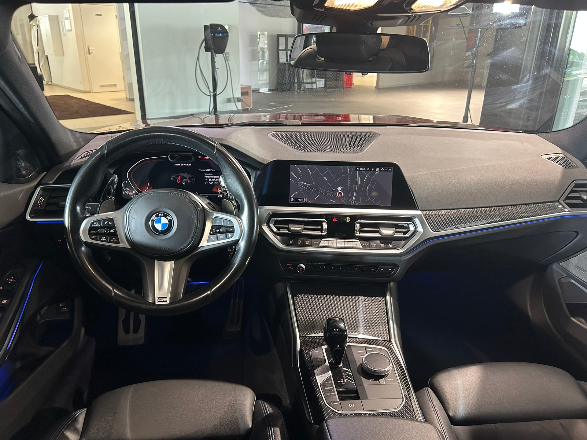 BMW M340i xDrive 48V Touring Steptronic-image-23