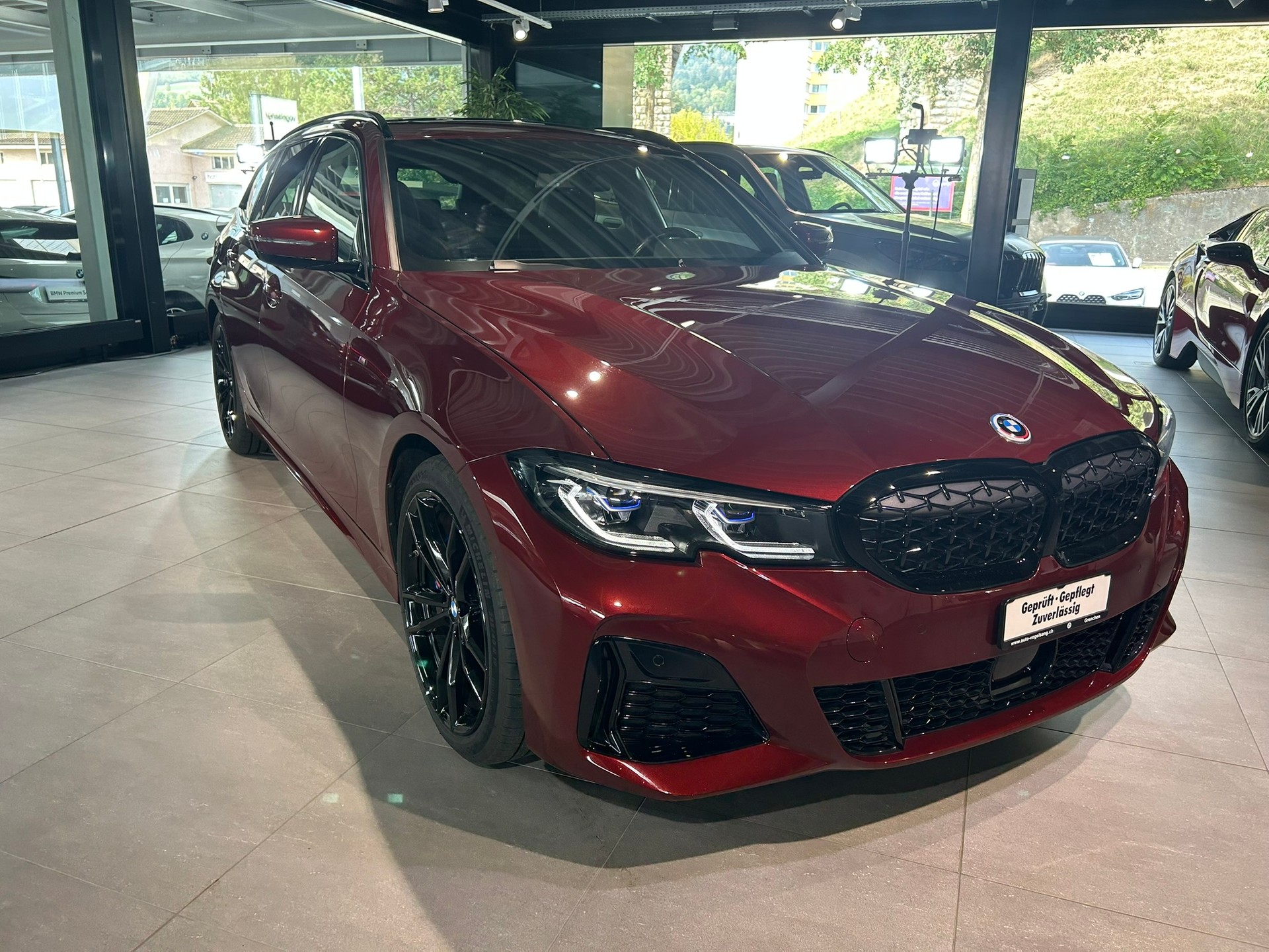 BMW M340i xDrive 48V Touring Steptronic-image-4