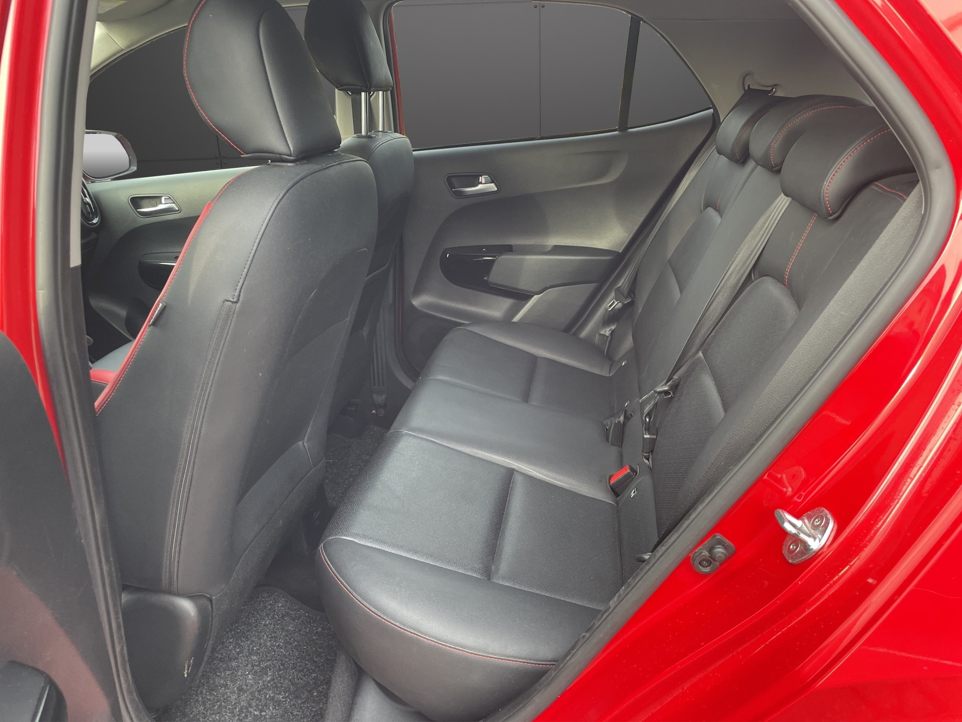 KIA Picanto 1.2 CVVT GT-Line Automatic-image-7