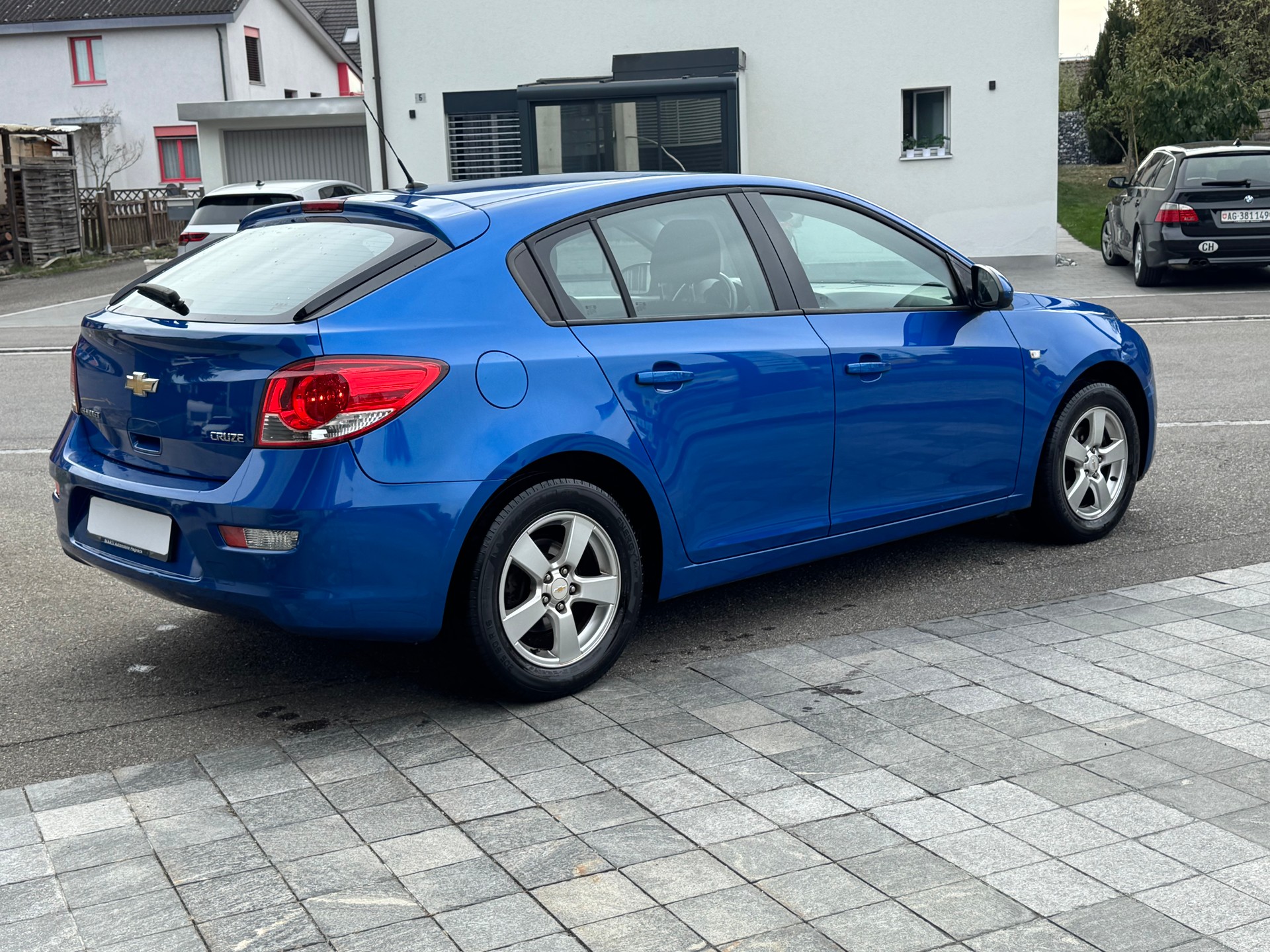 CHEVROLET Cruze 1.6 LS-image-2