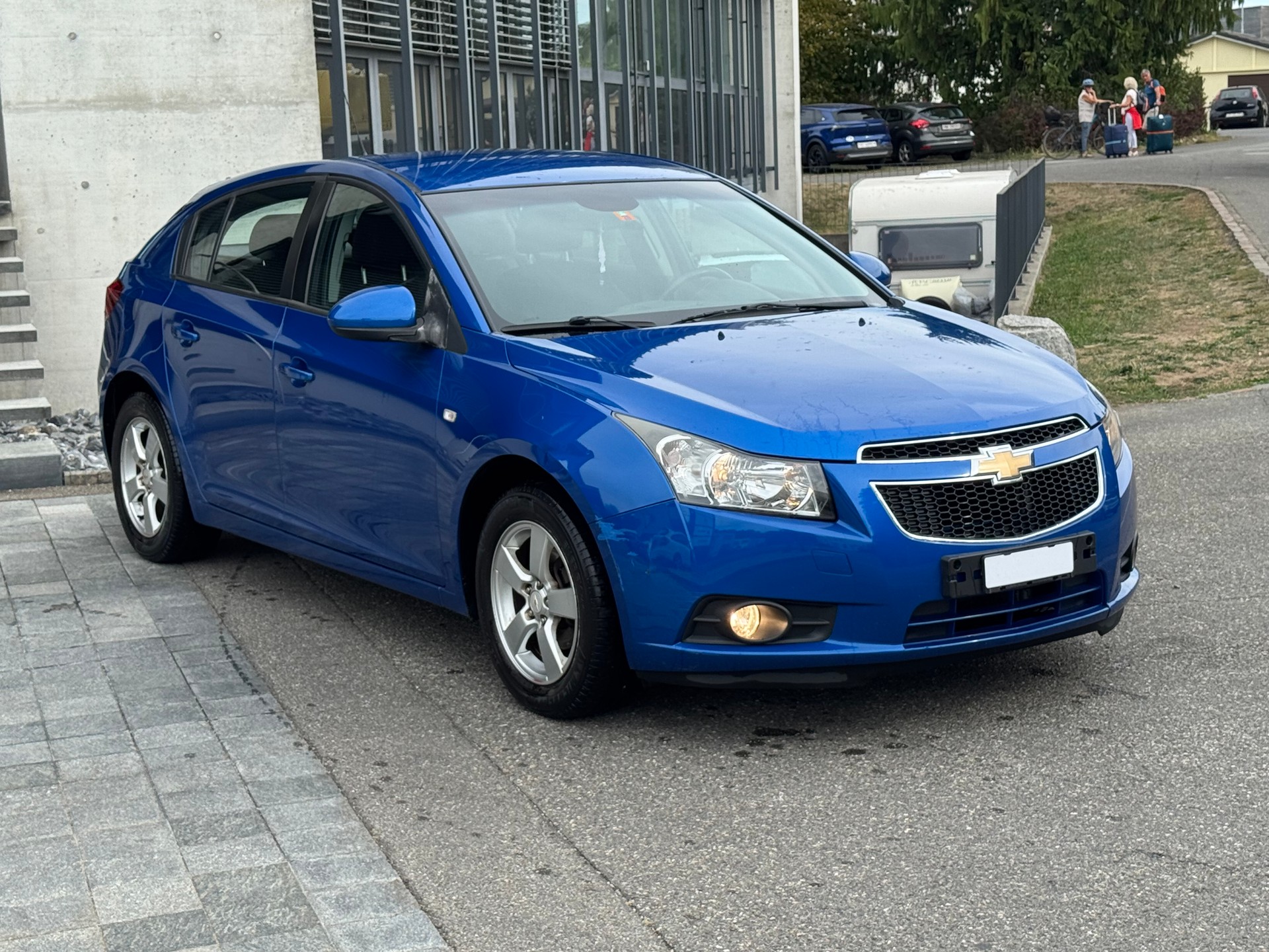 CHEVROLET Cruze 1.6 LS-image-1